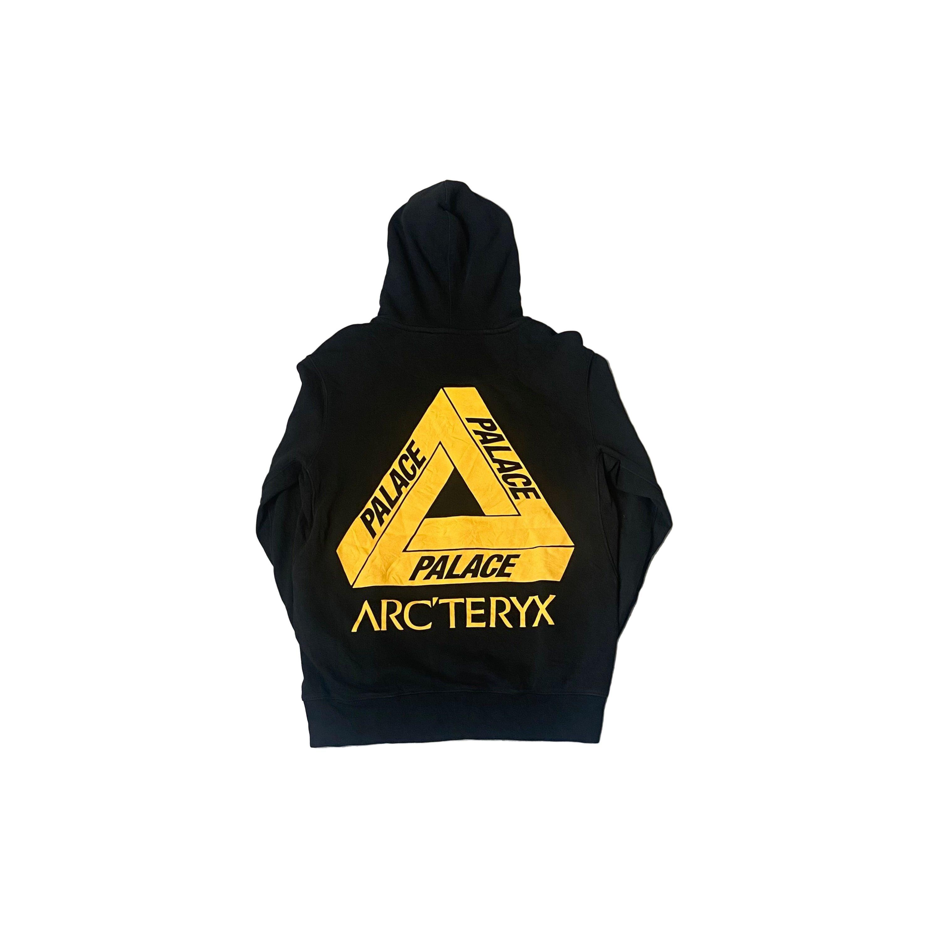 Black Palace x Arc'Teryx Hoodie - M