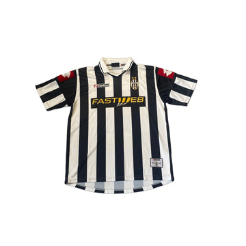 2001 - 02 Juventus Home Shirt - XL