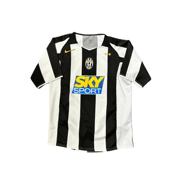 2004 - 05 Juventus Home Shirt - S
