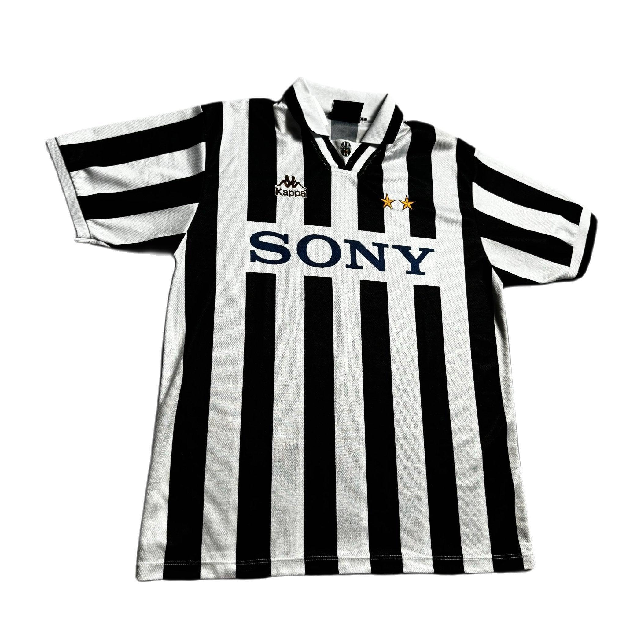 1996 - 97 Juventus Home Shirt - XL