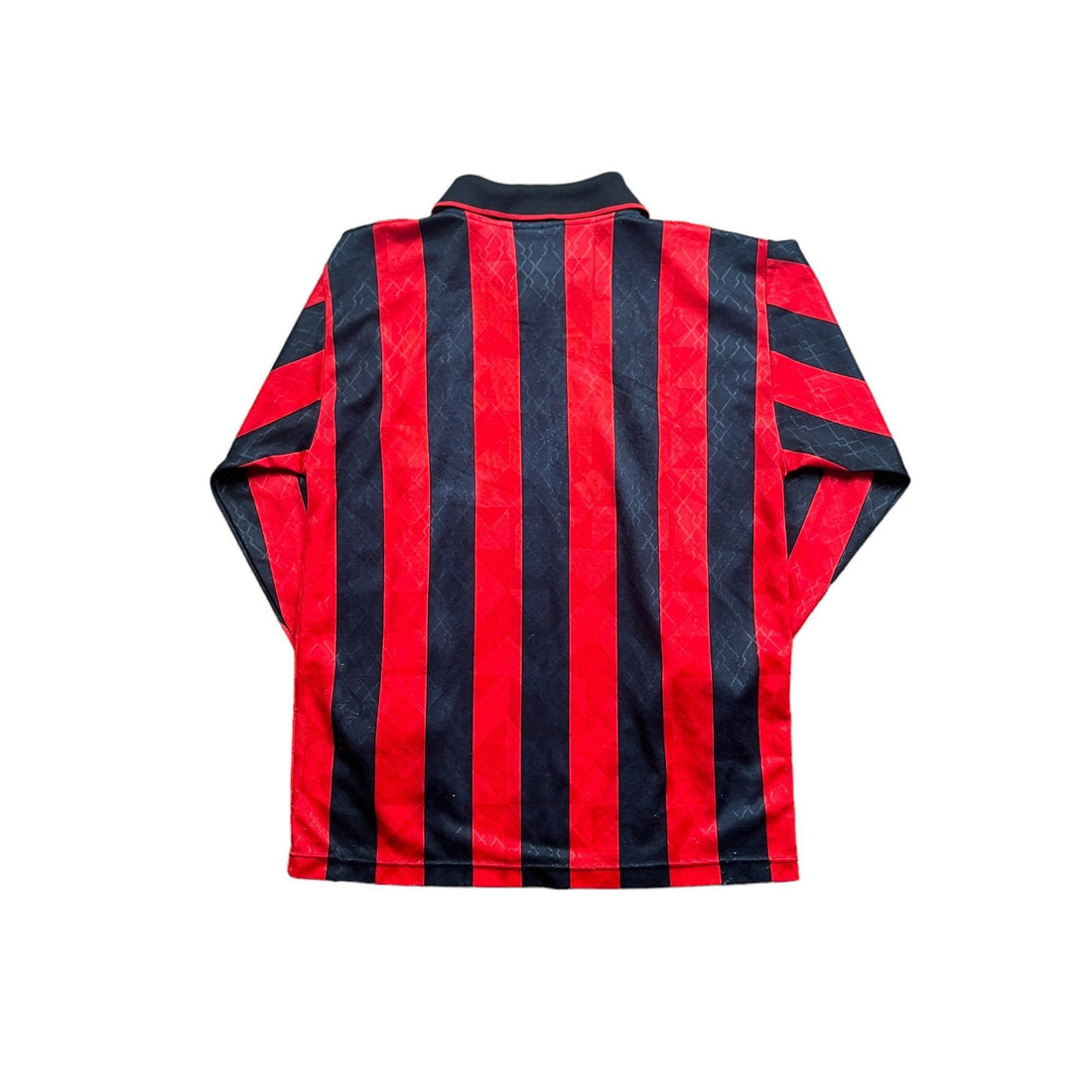 1994-95 Red + Black AC Milan Longsleeve Tee - Large - The Streetwear Studio