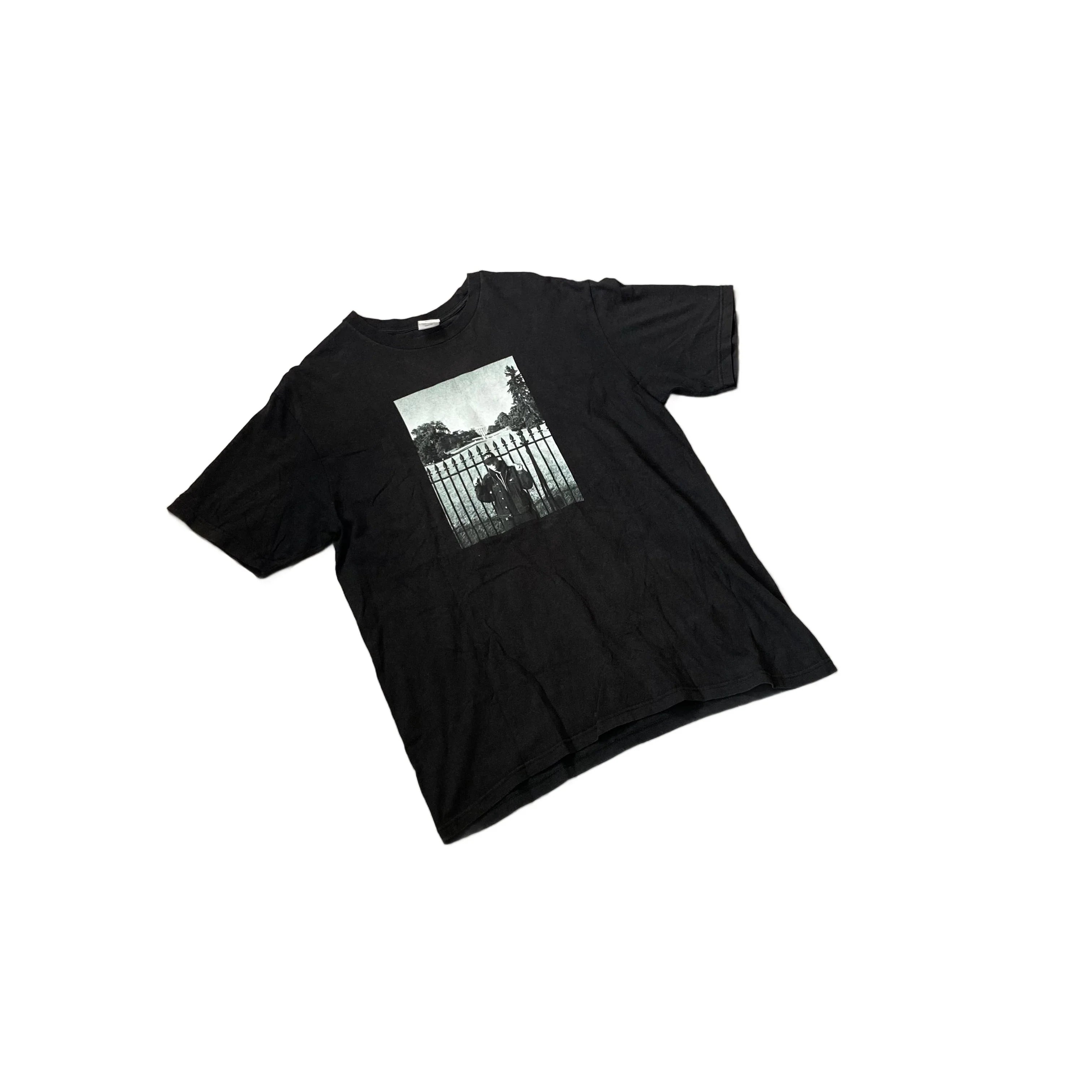 Black Supreme Tee - L