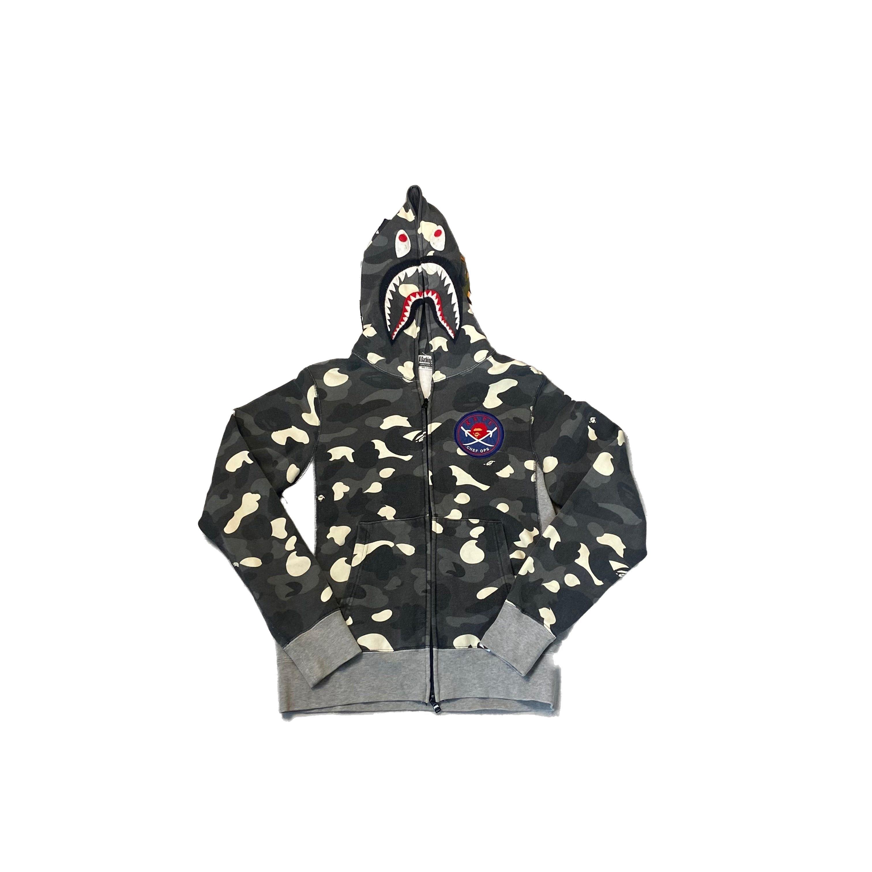 A Bathing Ape (BAPE) Shark Hoodie - S