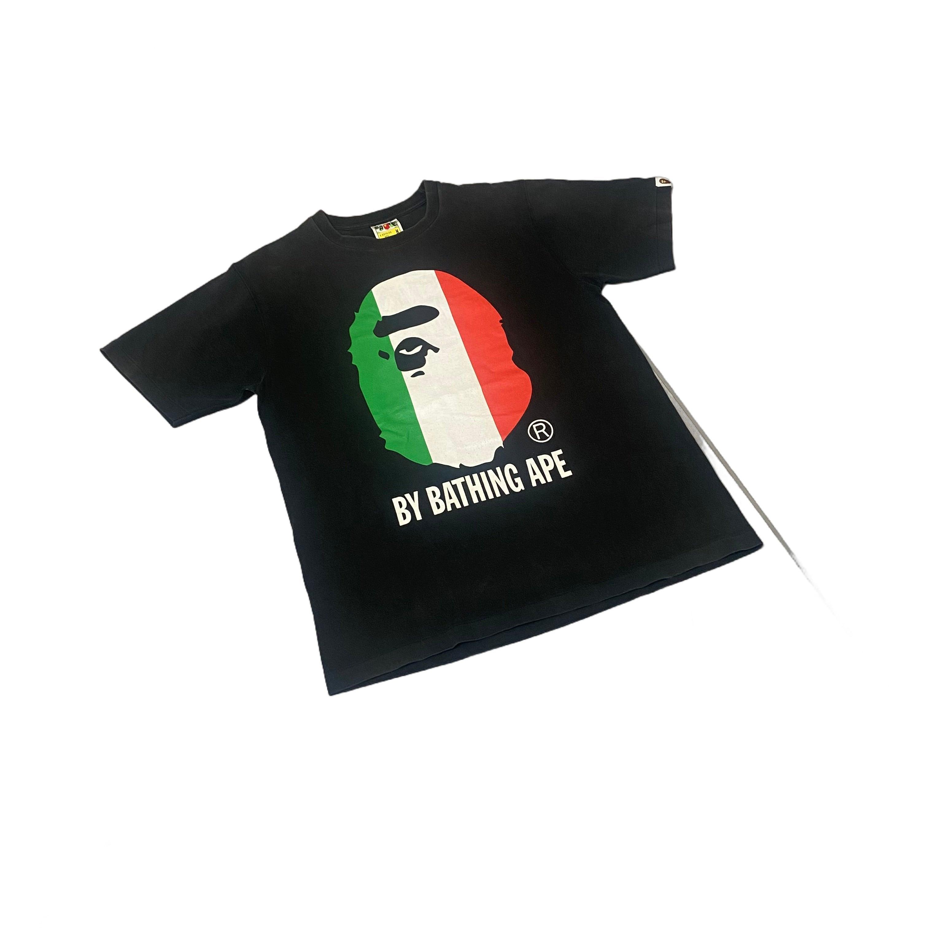 Black A Bathing Ape (BAPE) Tee - M