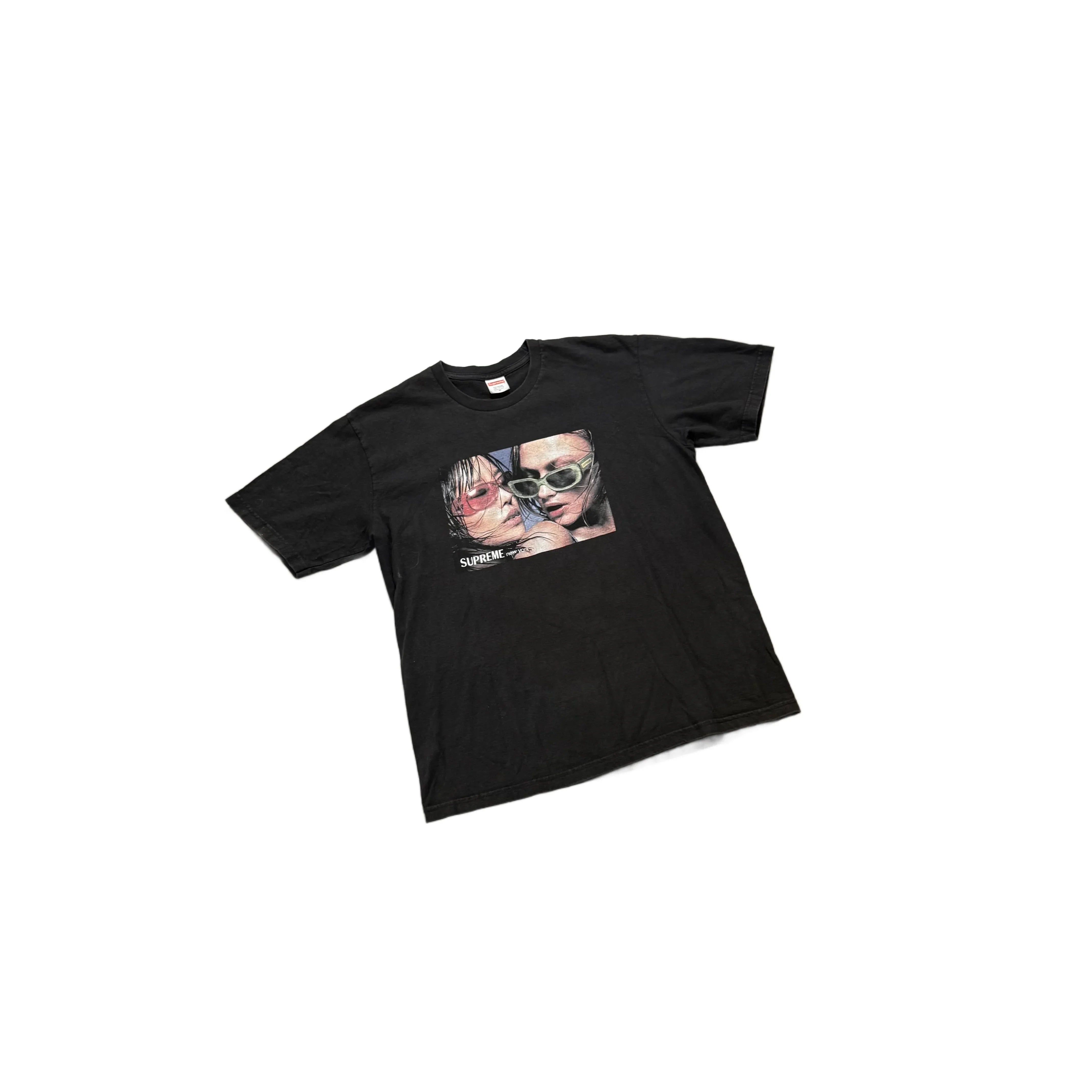 Black Supreme Tee - M