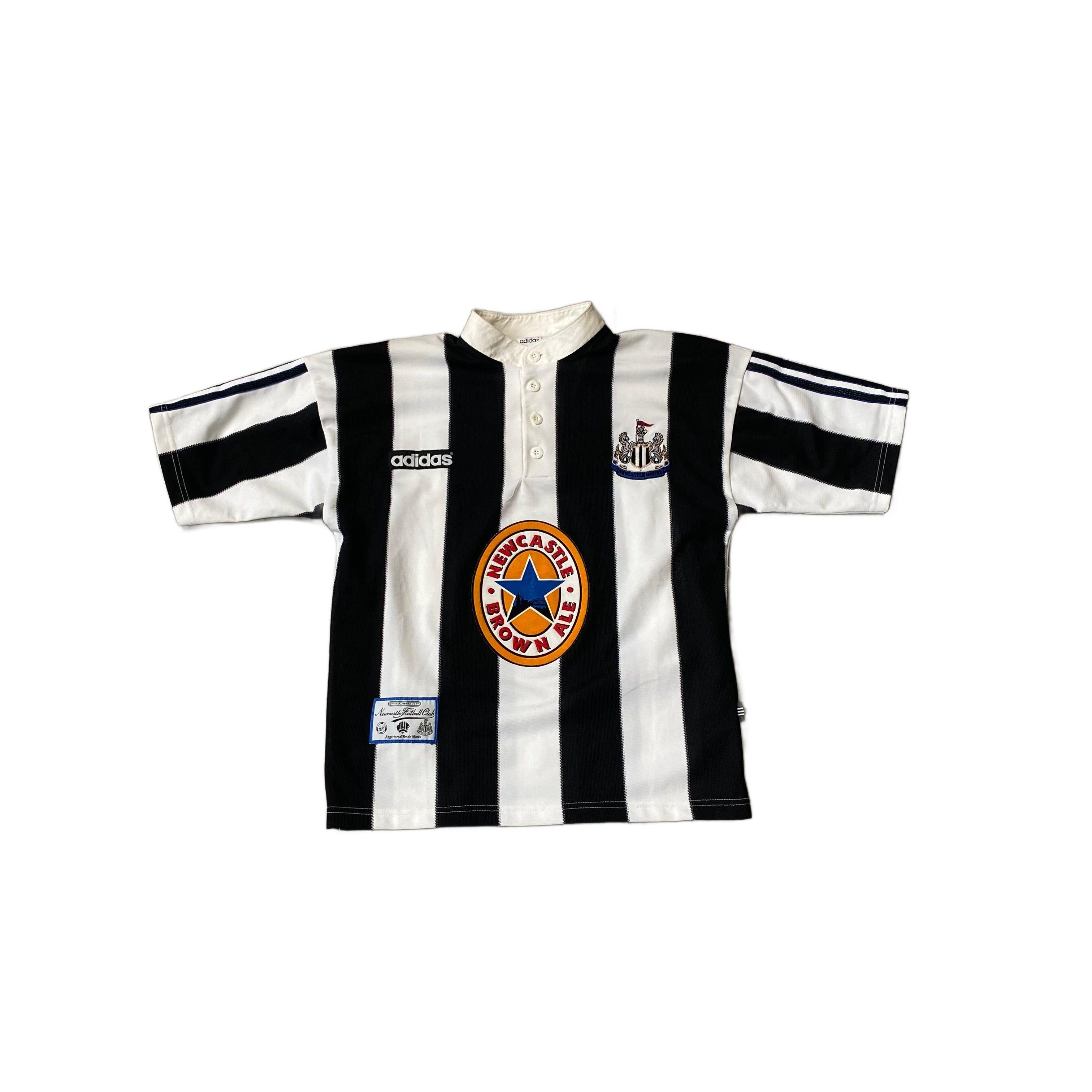 1995 - 96 Newcastle United Home ‘Ginola’ Shirt - S
