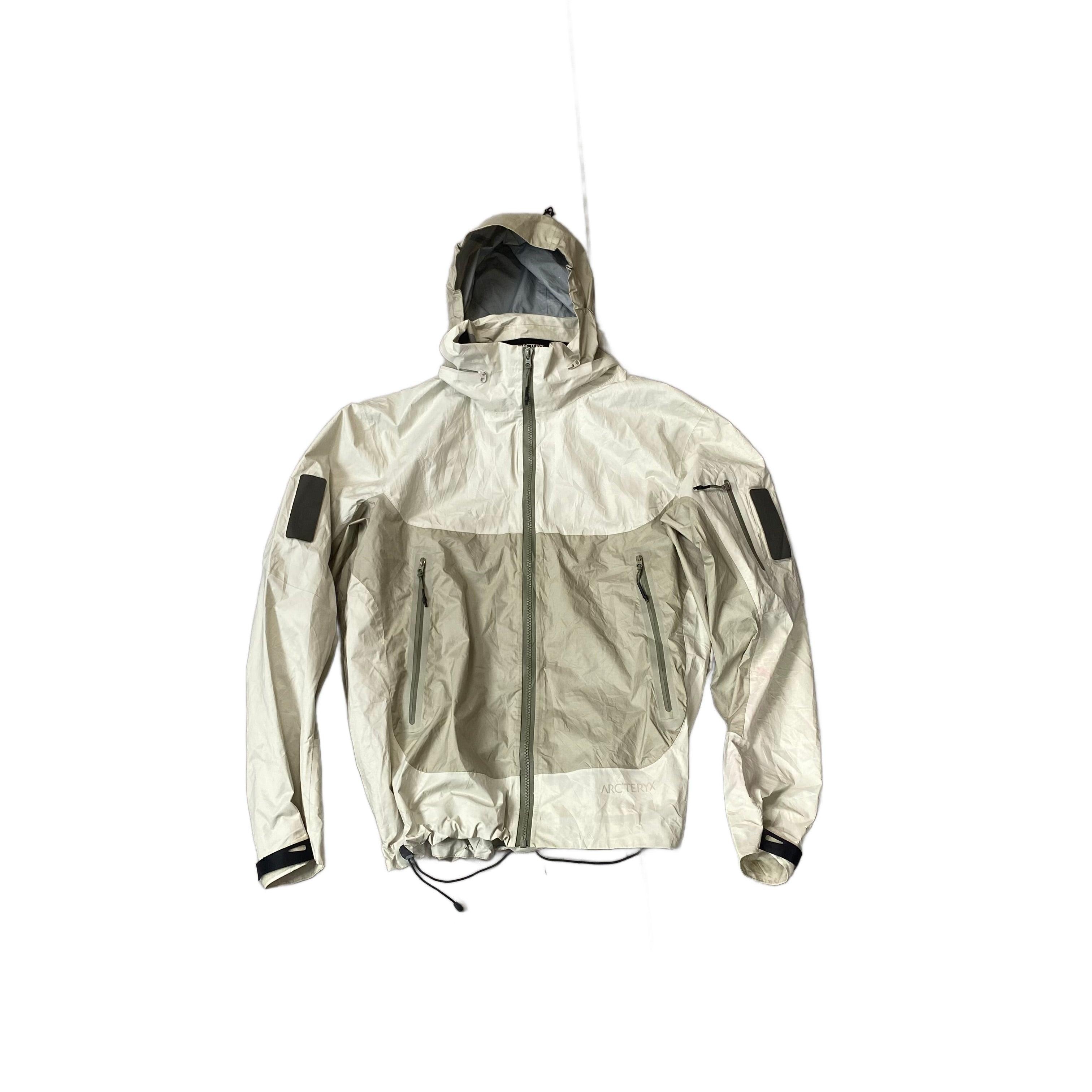Arc’Teryx Gore-Tex Jacket - M