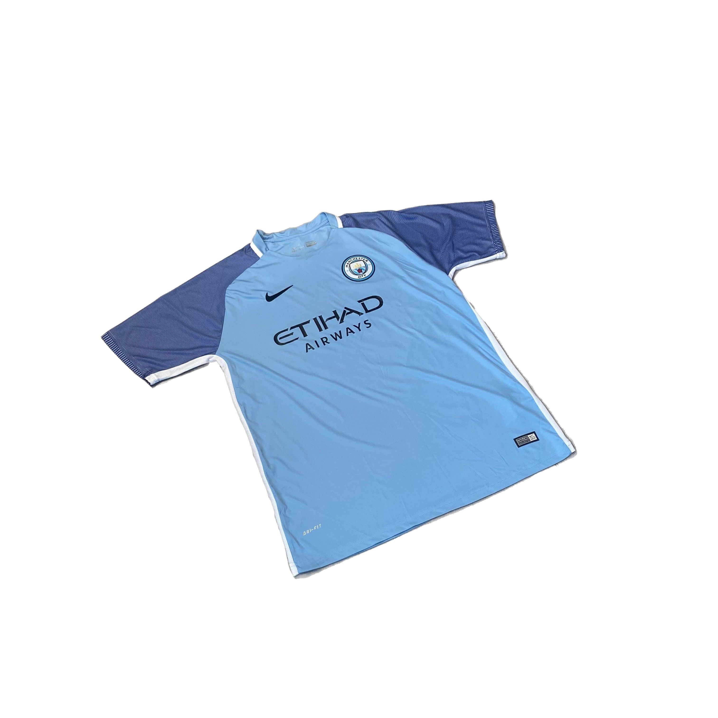 2016 - 17 Manchester City 'Aguero' Shirt - XXL