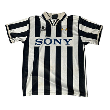 1996 - 97 Juventus Home Shirt - M