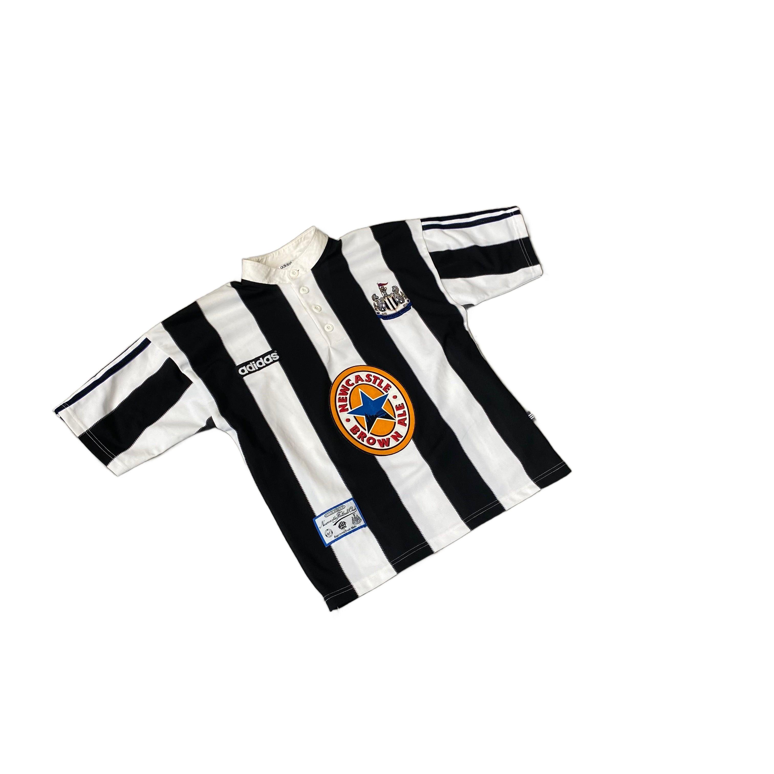1995 - 96 Newcastle United Home ‘Ginola’ Shirt - S