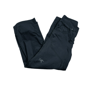Black Arc'Teryx Bottoms - 32