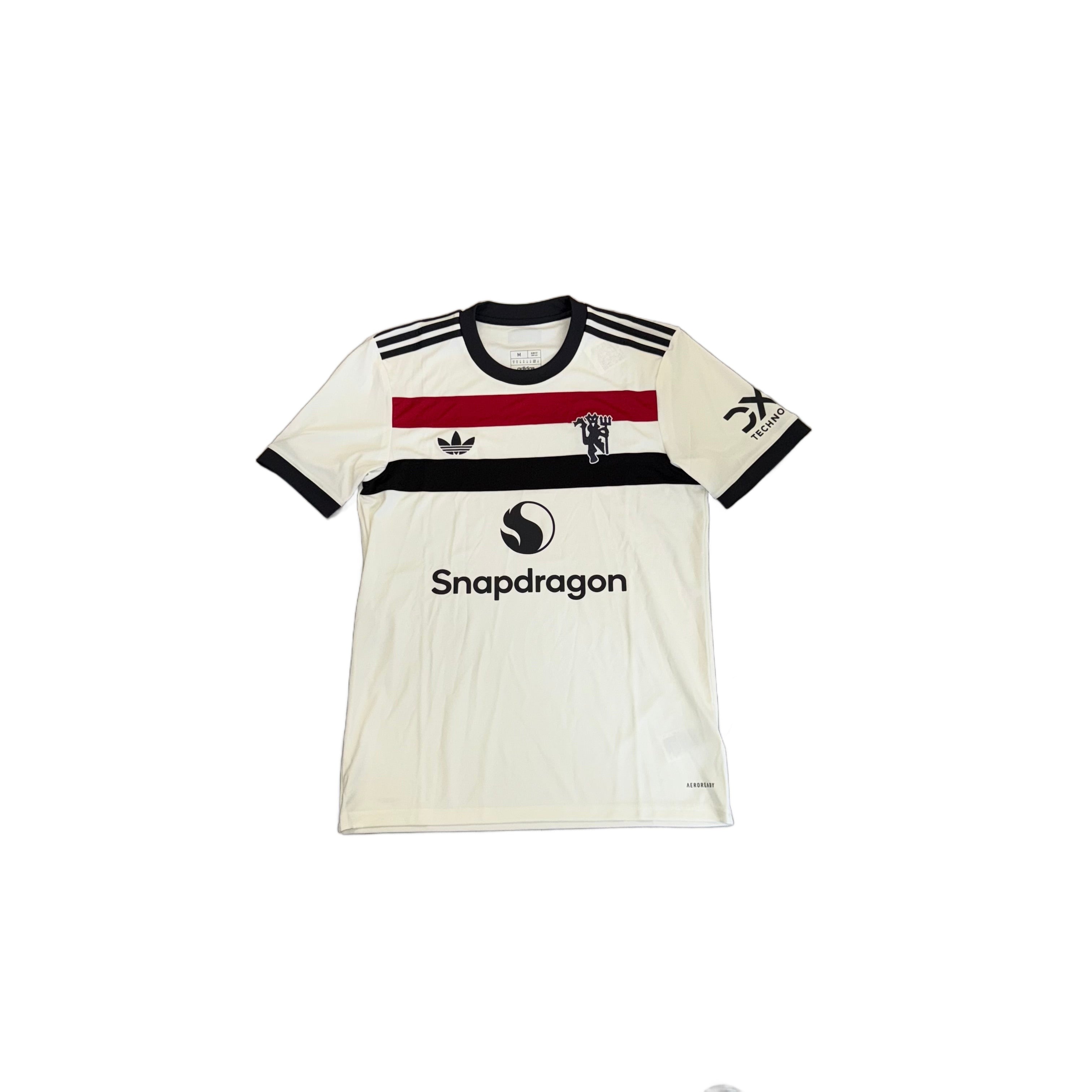 2023 - 24 Manchester United 3rd Shirt - M