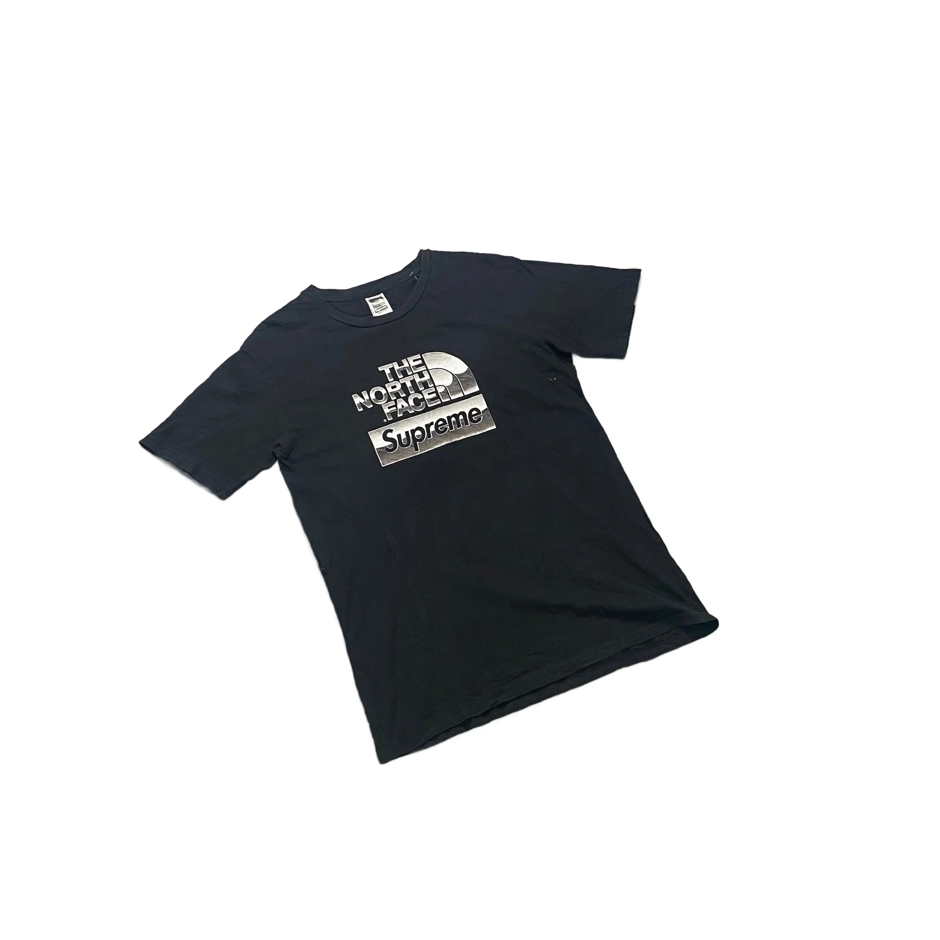 Black Supreme x The North Face Tee - L