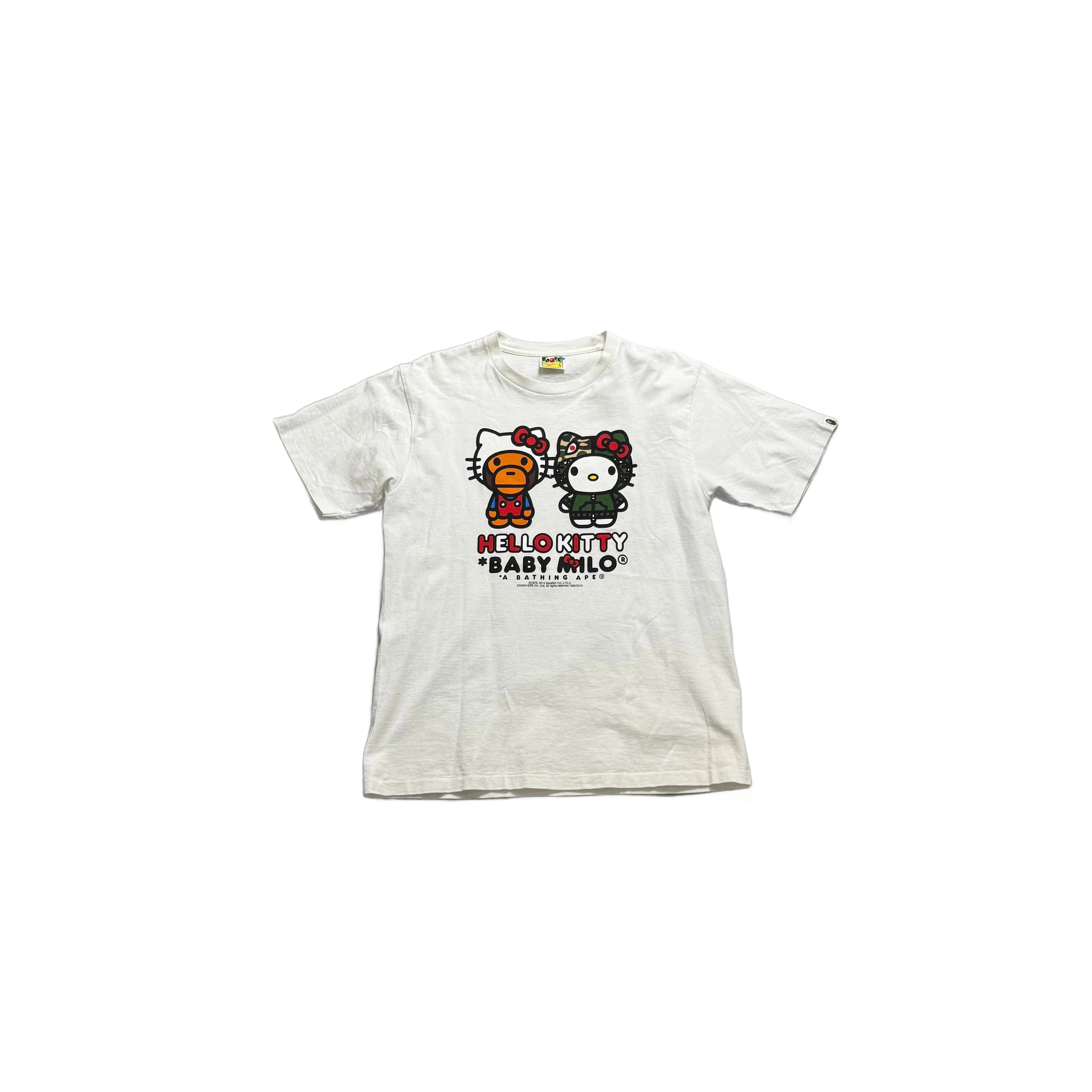 White A Bathing Ape (BAPE) x Hello Kitty Tee - L