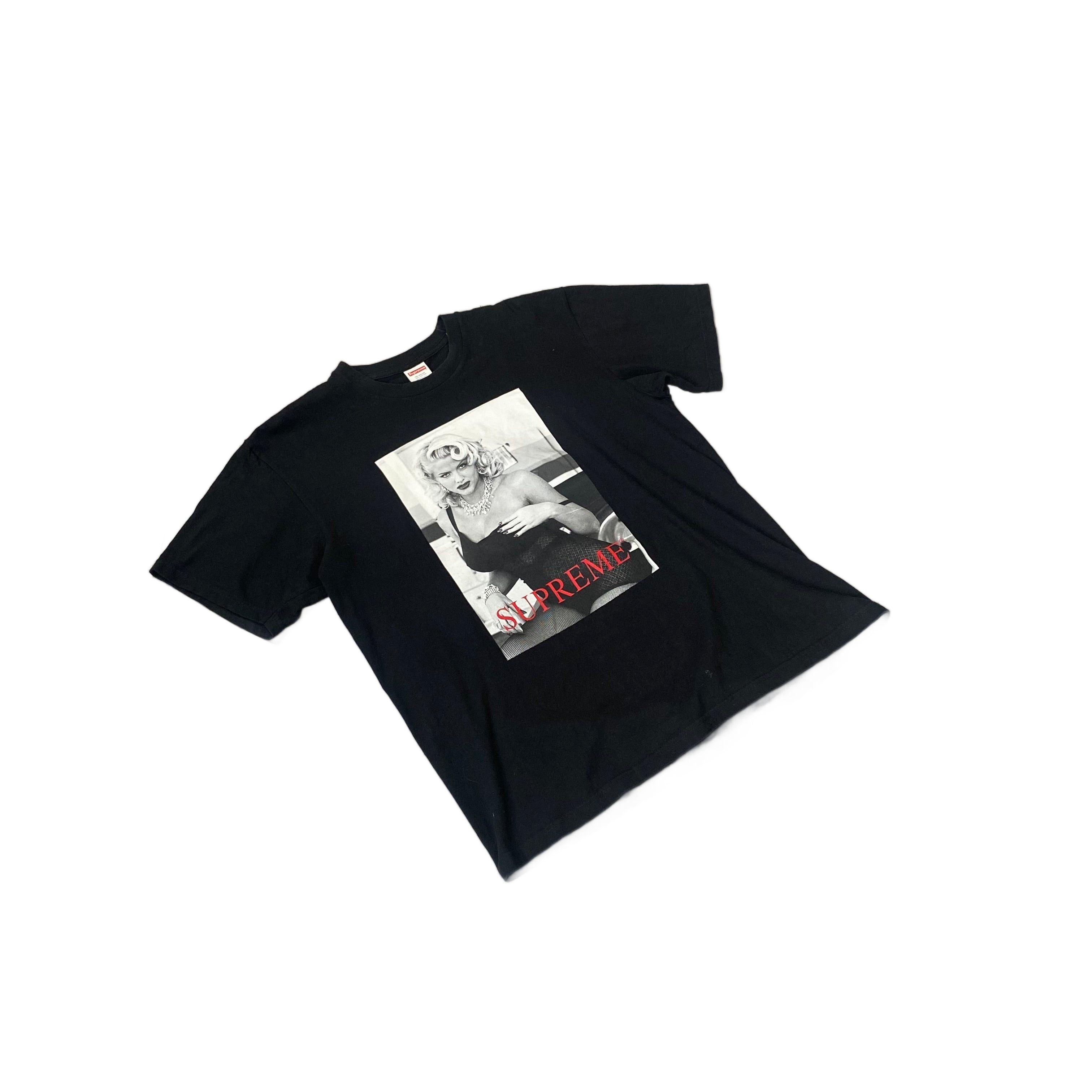 Black Supreme Tee - L