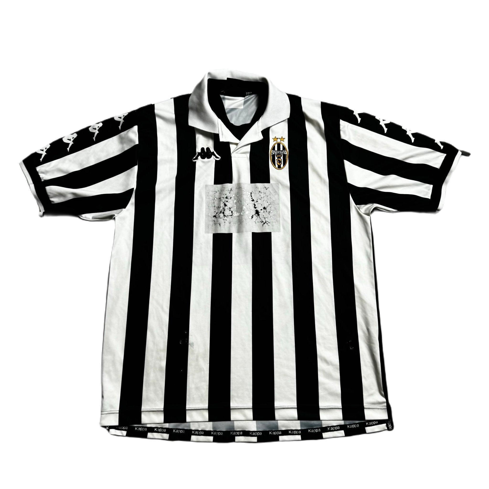 1999 - 00 Juventus Home Shirt - XL
