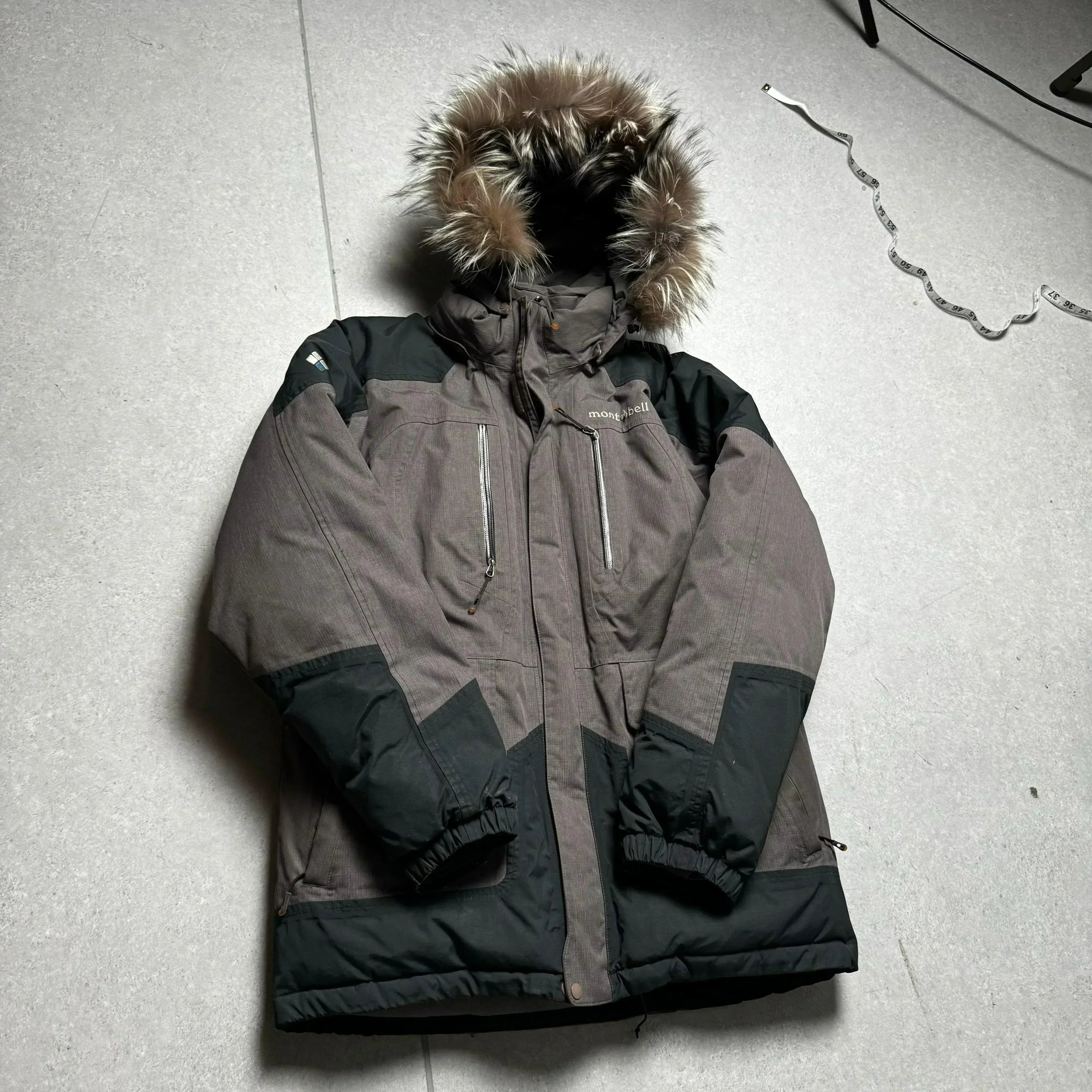 Grey Montbell Coat - M