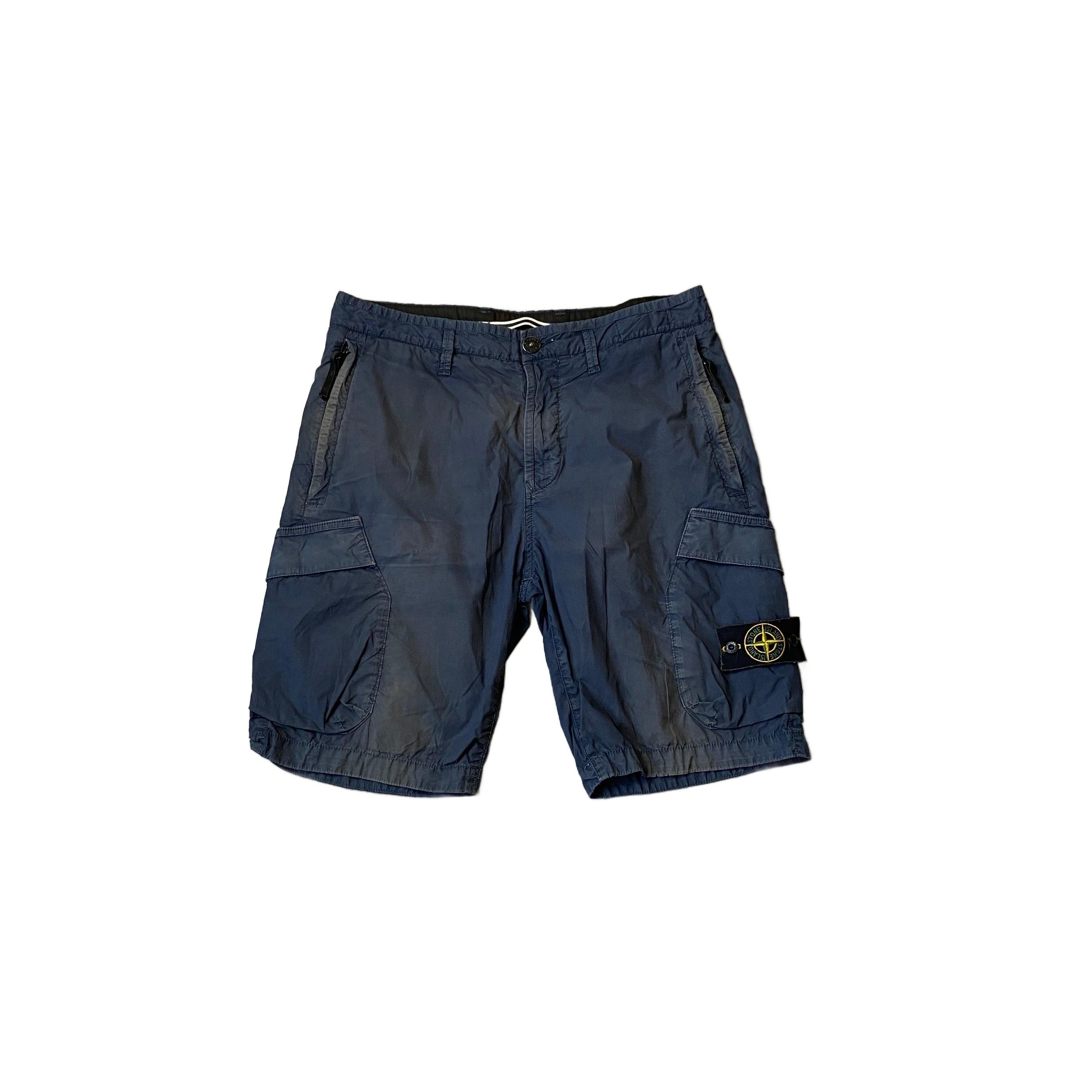 Stone Island Cargo Shorts - W30