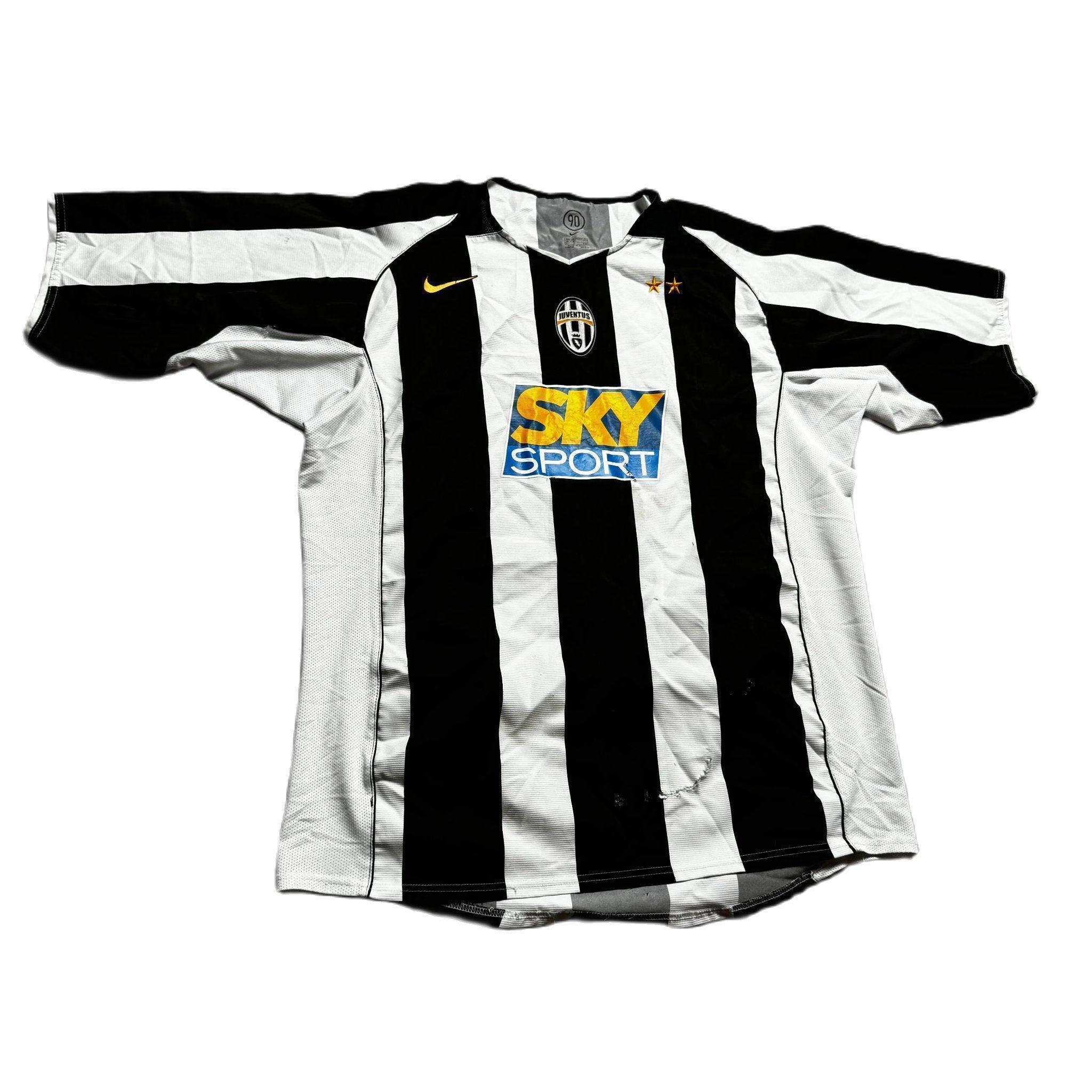 2004 - 05 Juventus Home Shirt - XXL