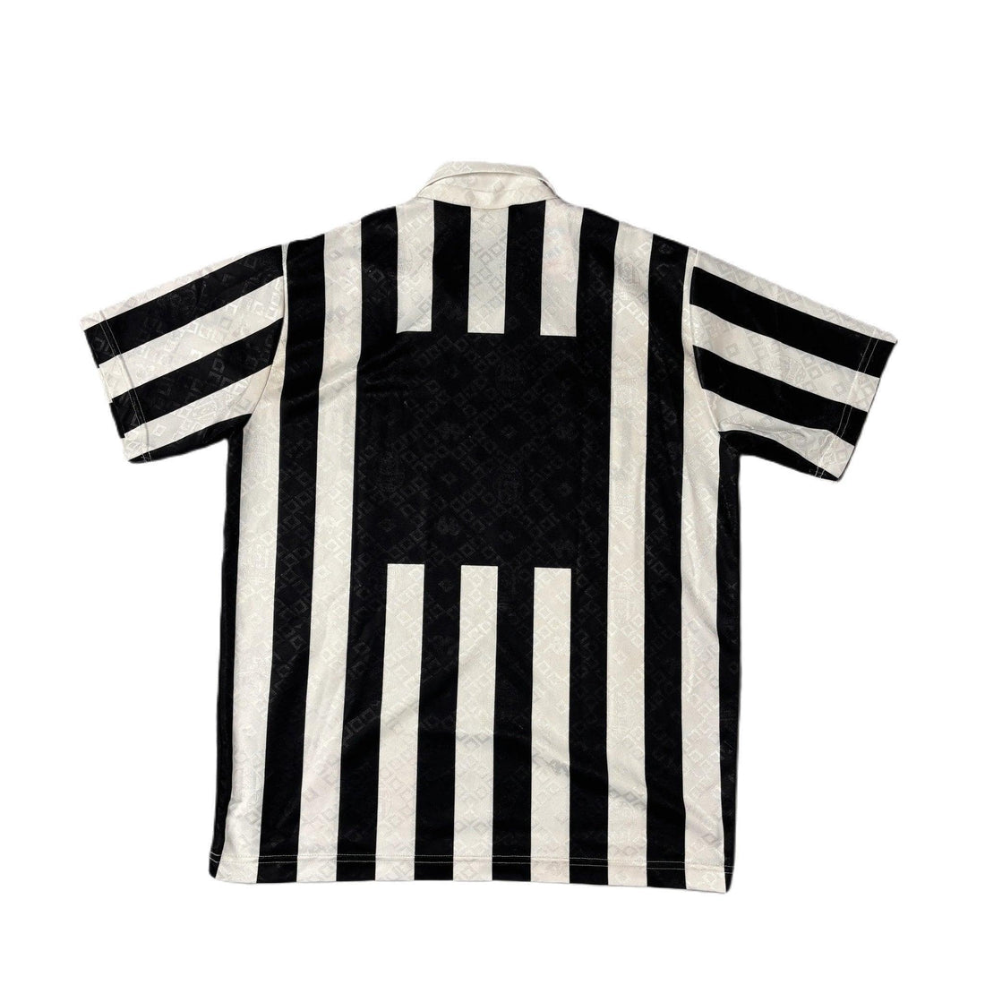 1992 - 94 Juventus Home Shirt - XL