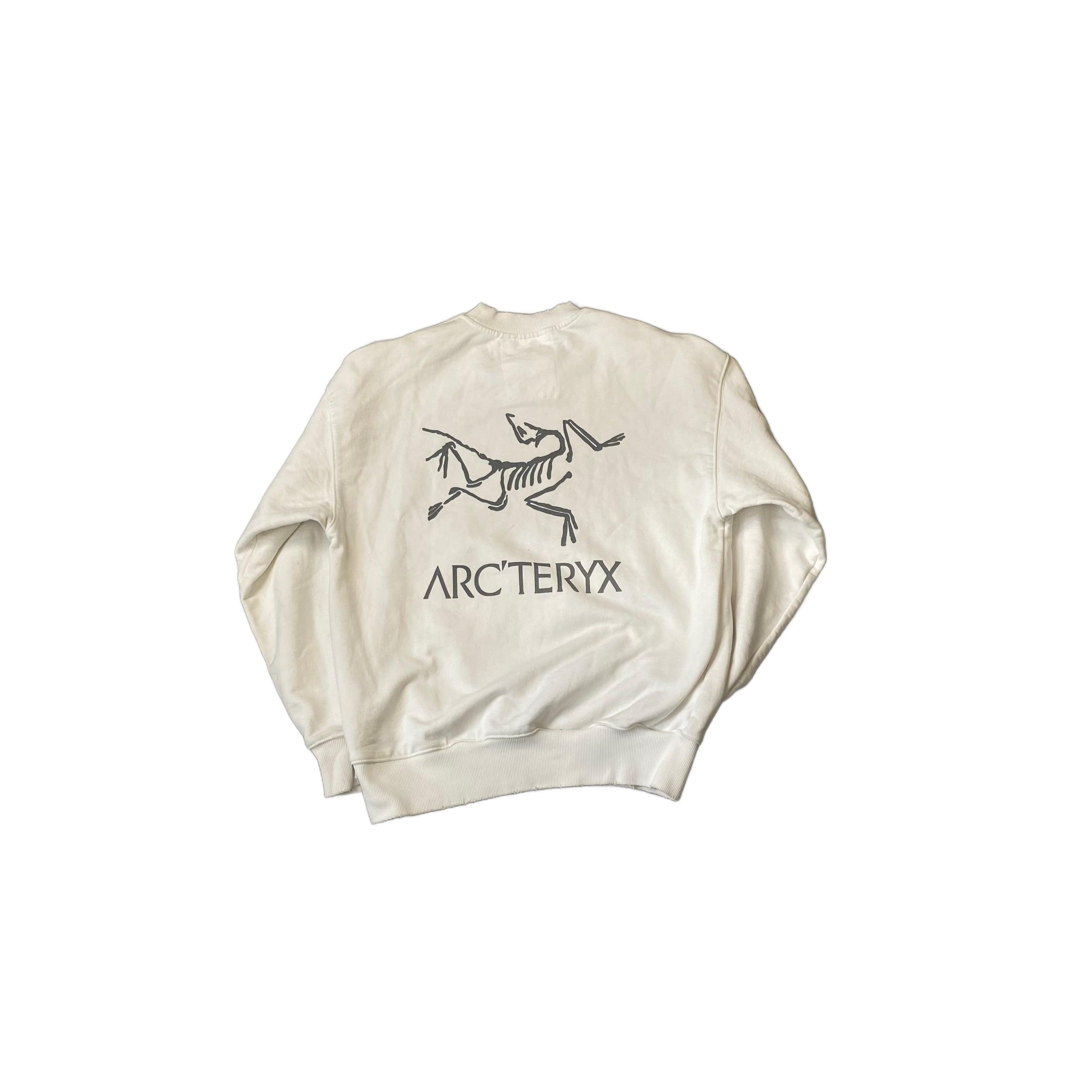 White Arc'Teryx Sweatshirt - S