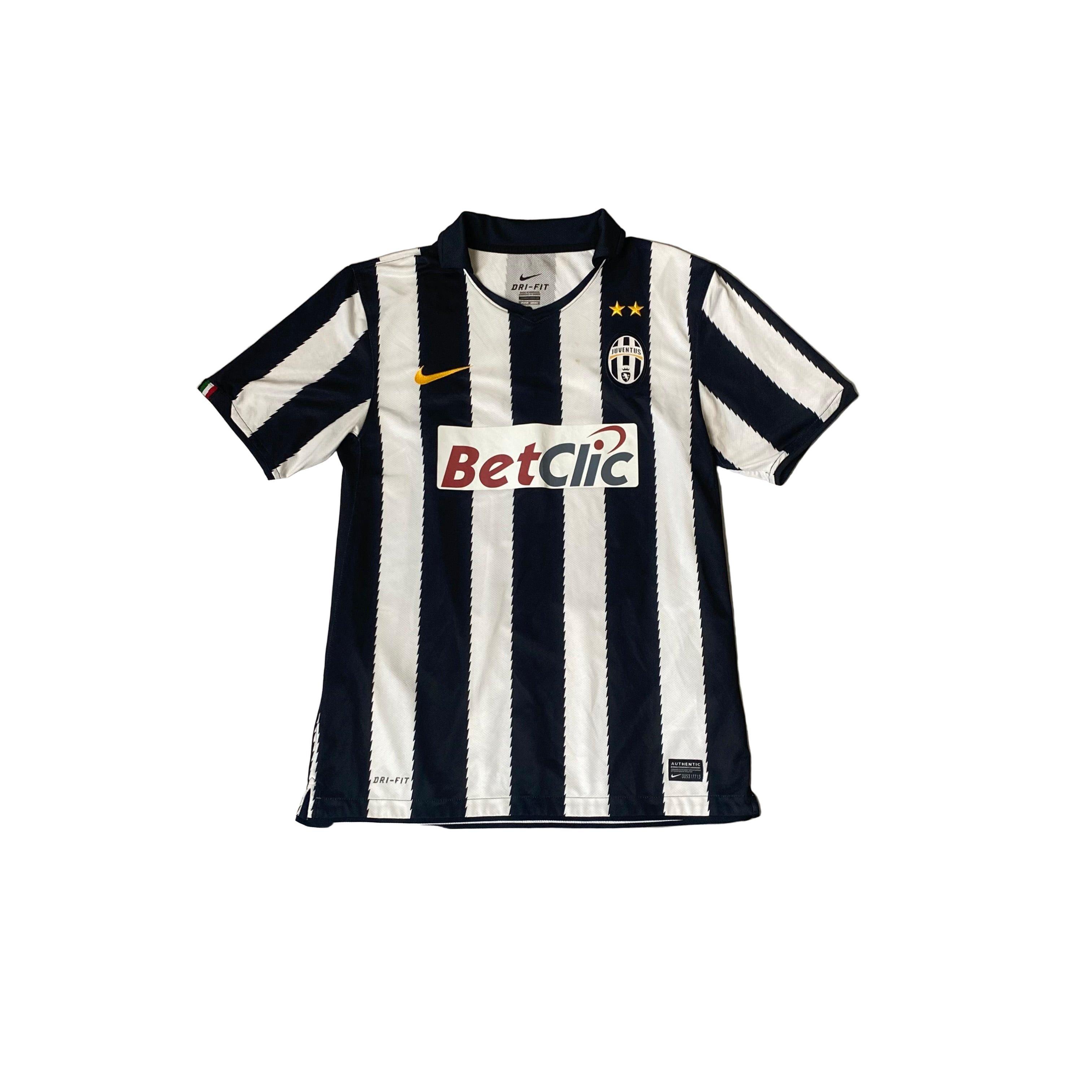 2010 - 11 Juventus Home Shirt - M