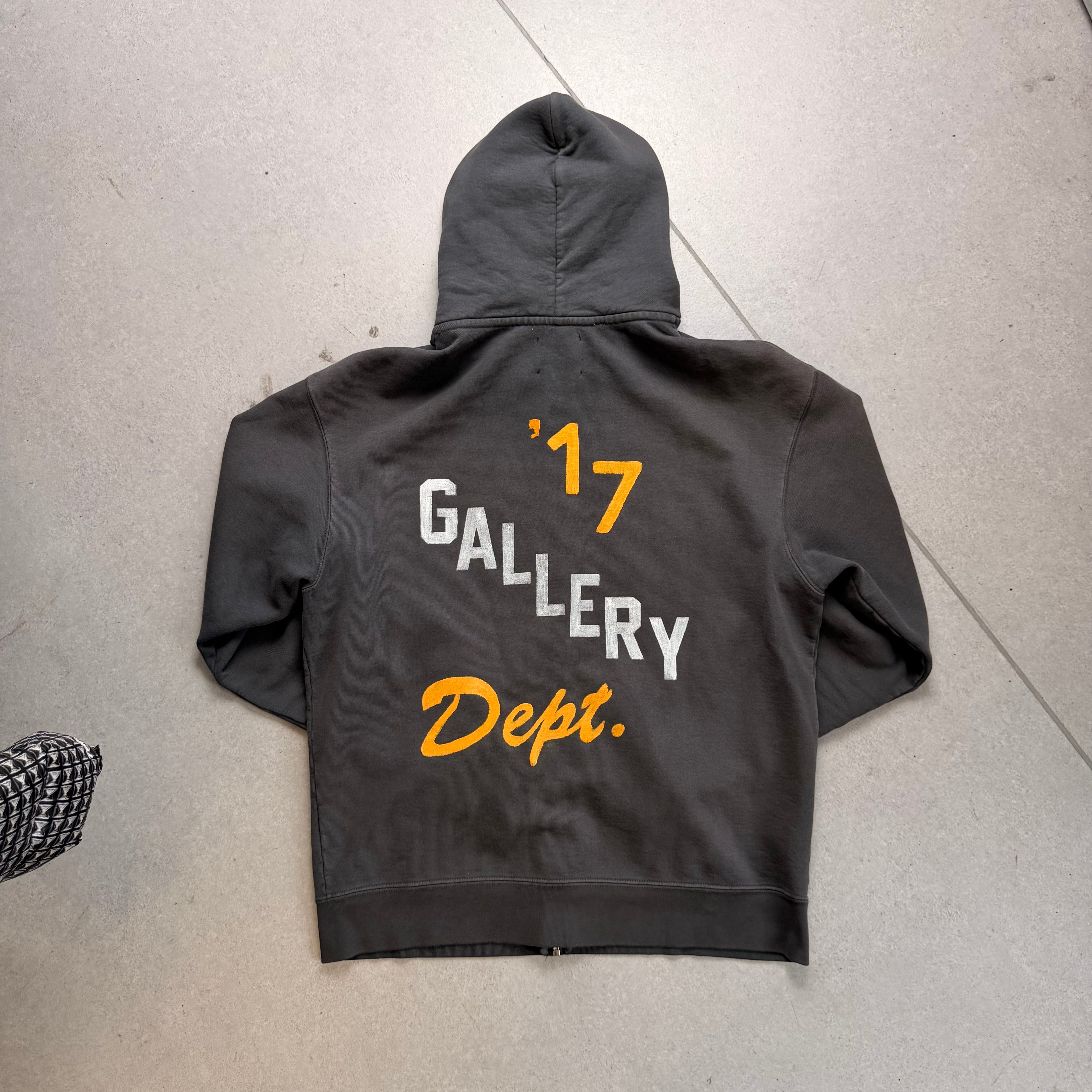 Image - M (needs price)