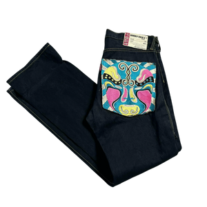 Descriptive image text