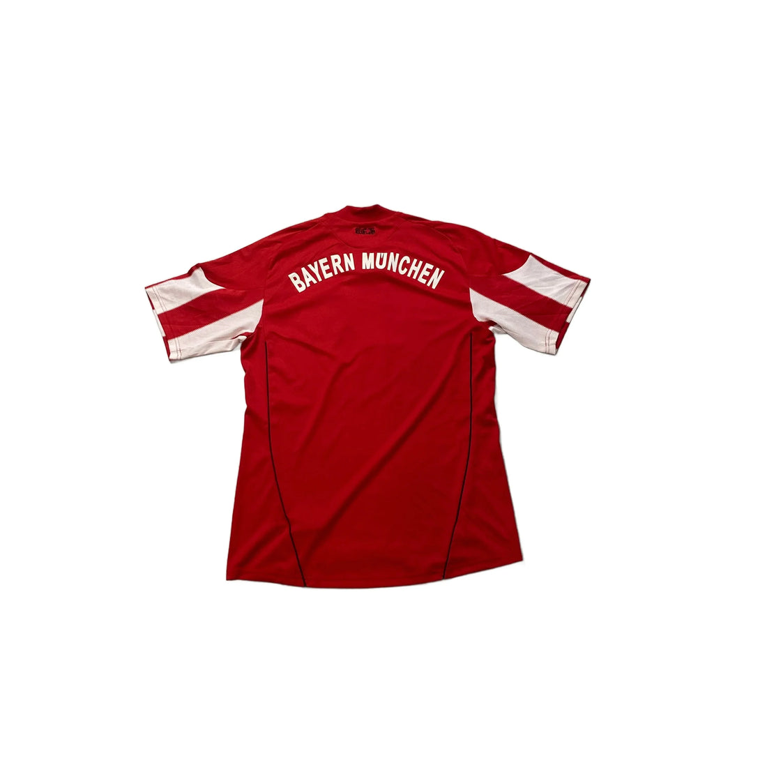2010 - 11 Bayern Munich Home Shirt - M