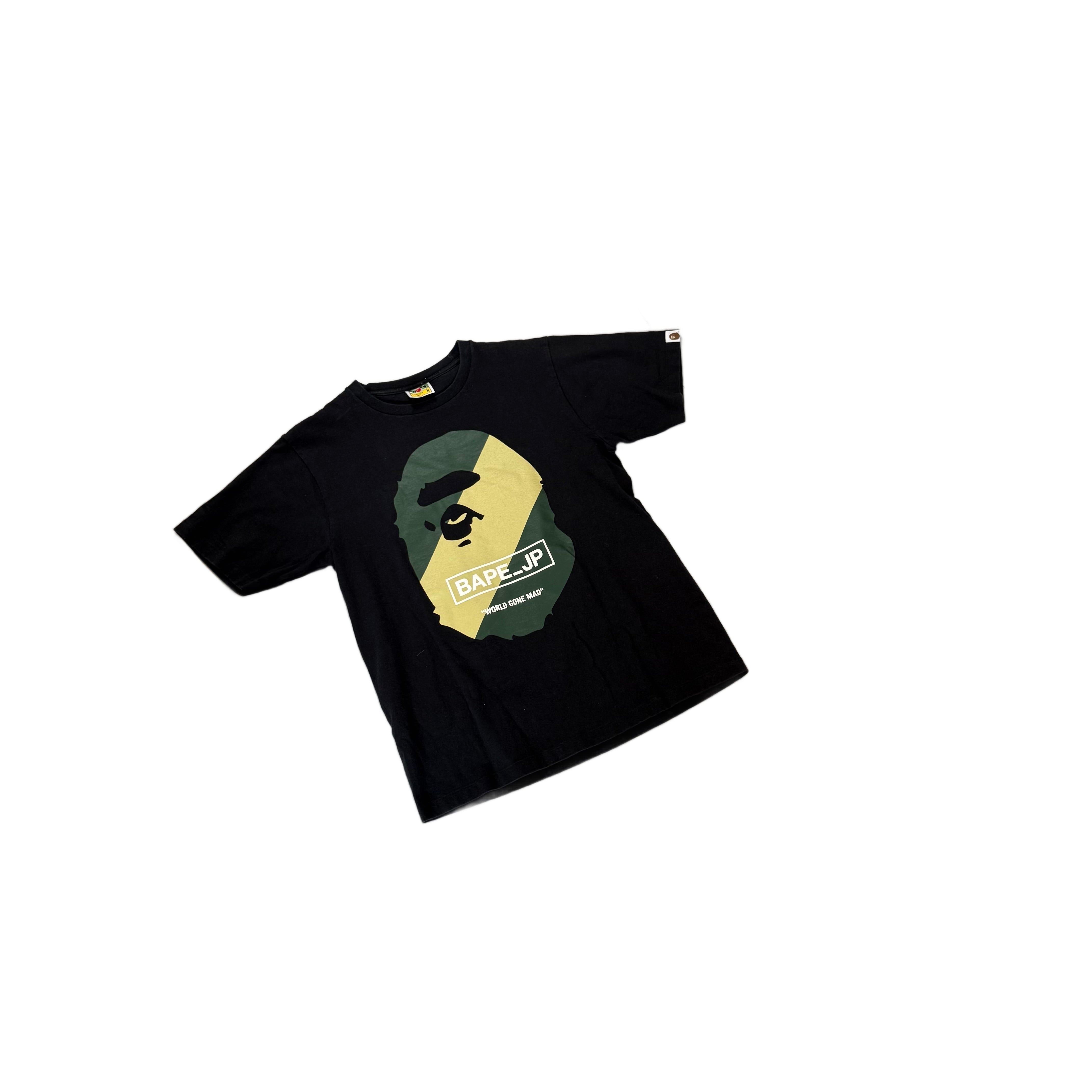 Black A Bathing Ape (BAPE) Tee - M
