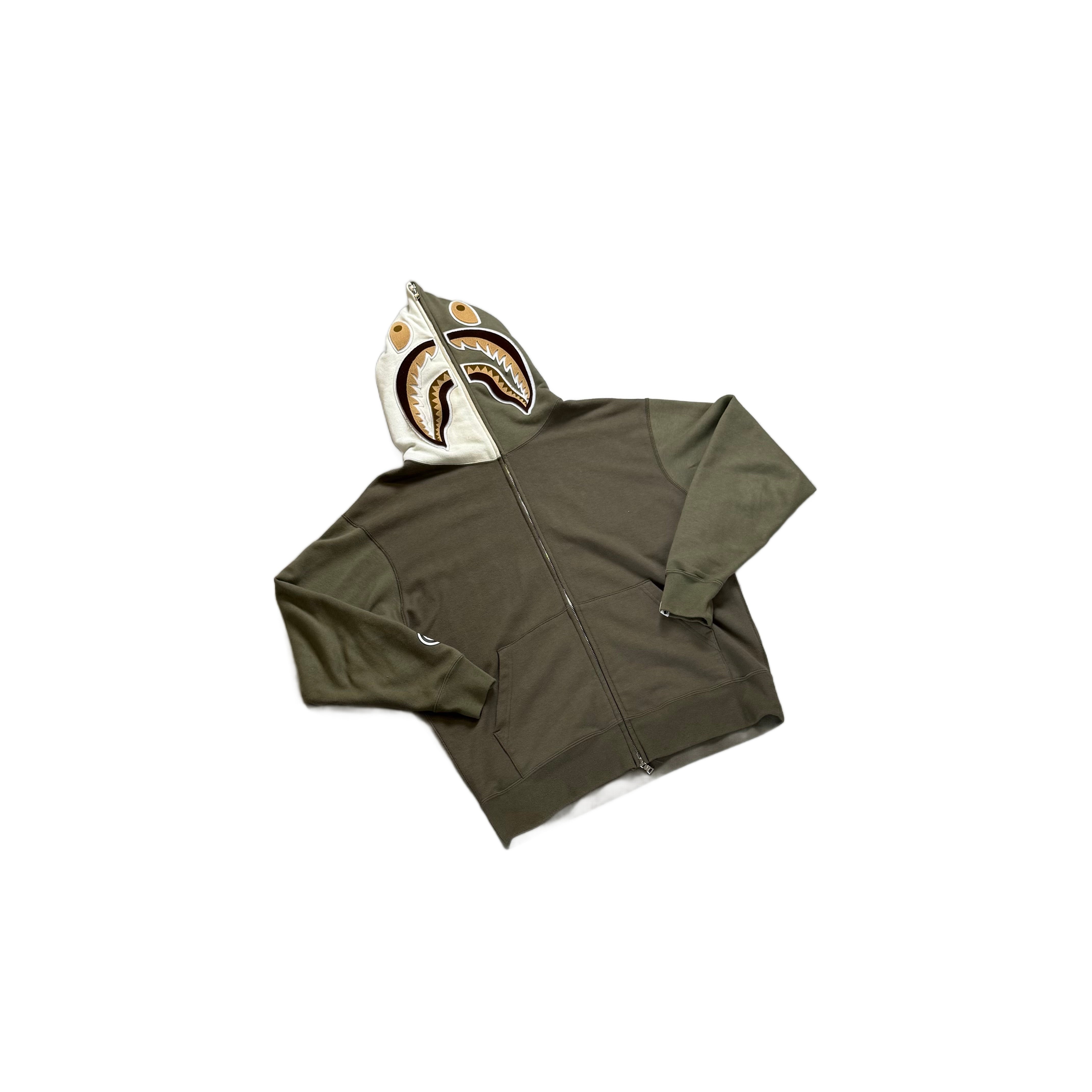A Bathing Ape (BAPE) Hoodie - S