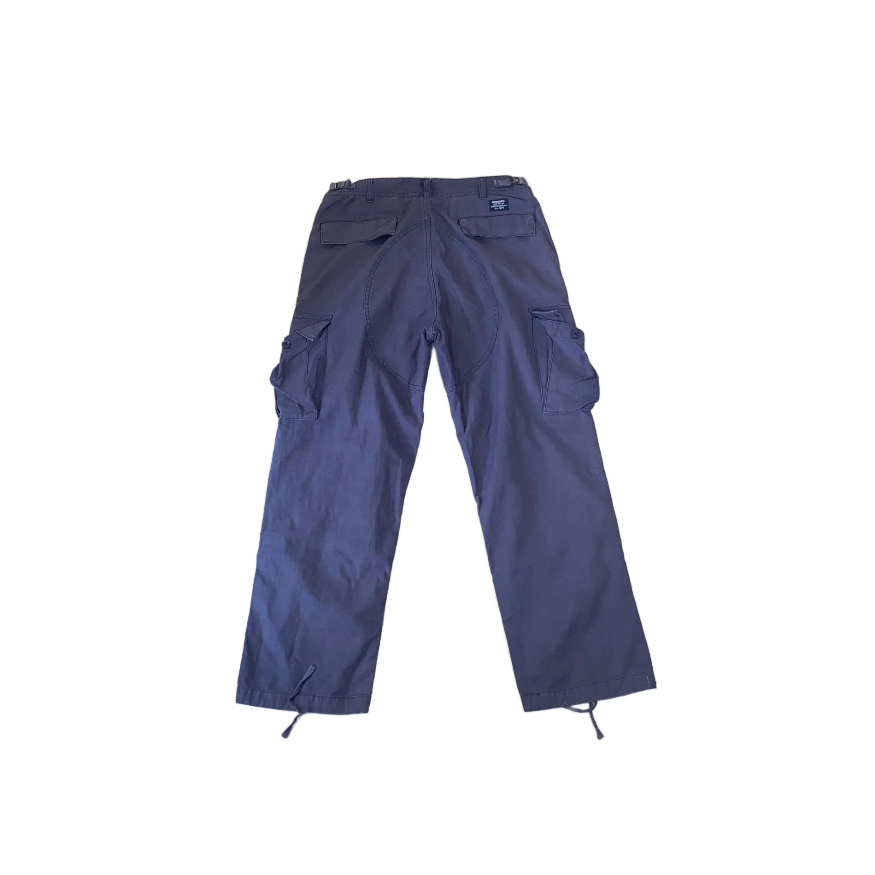Supreme Cargos - W30