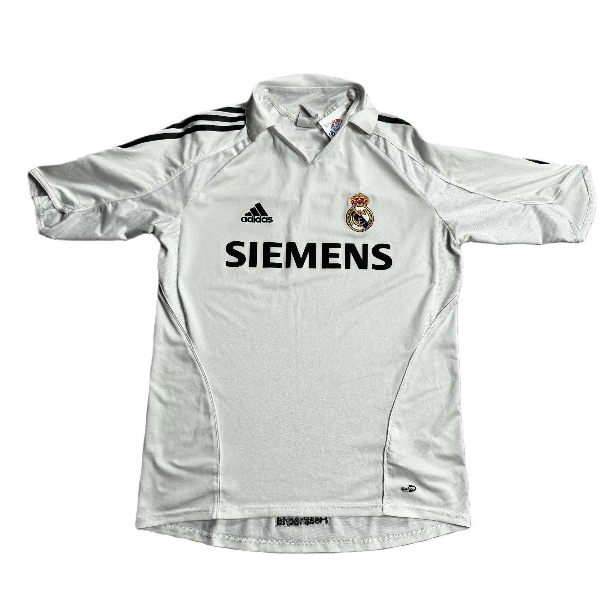 2005 - 06 Real Madrid Home Shirt - M