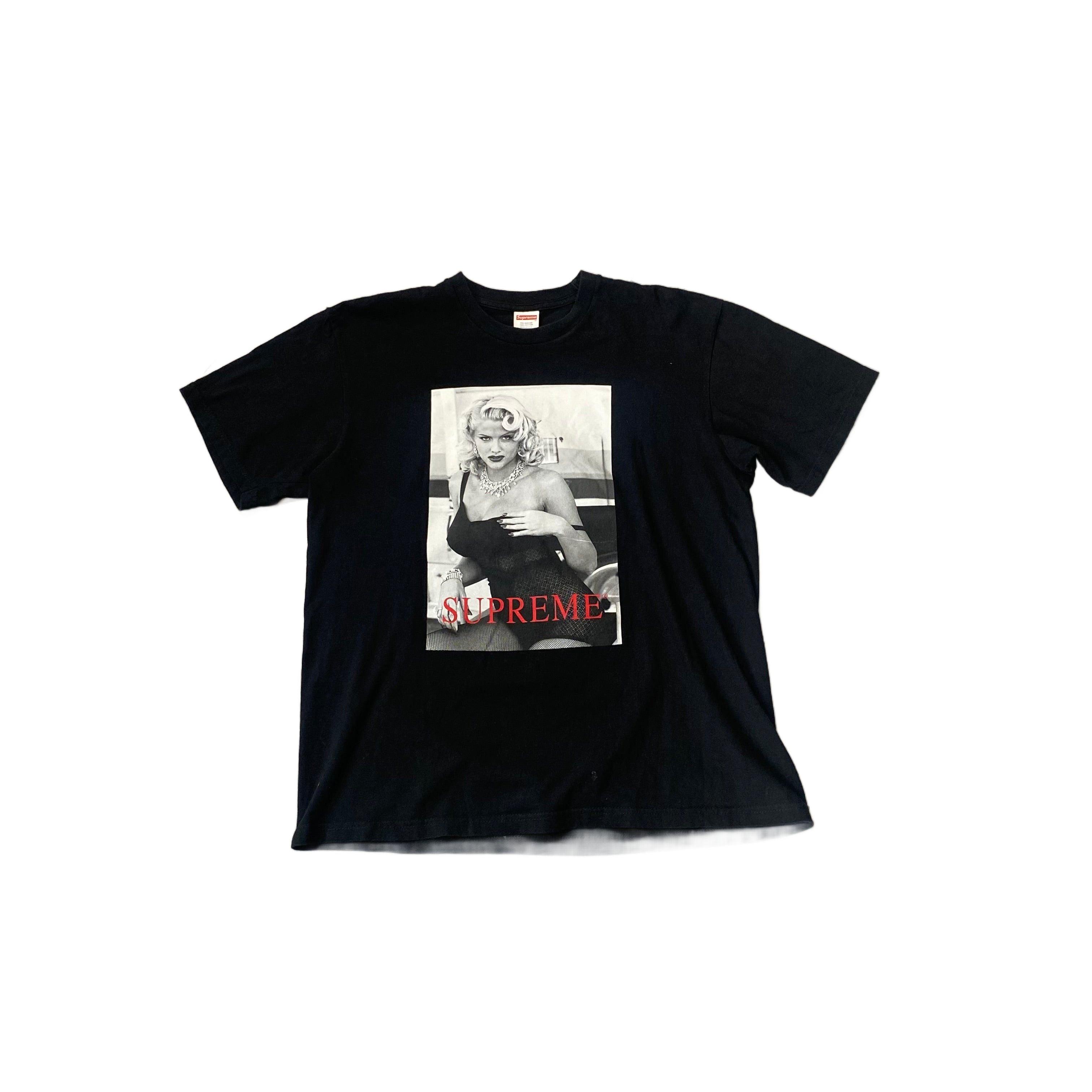 Black Supreme Tee - L