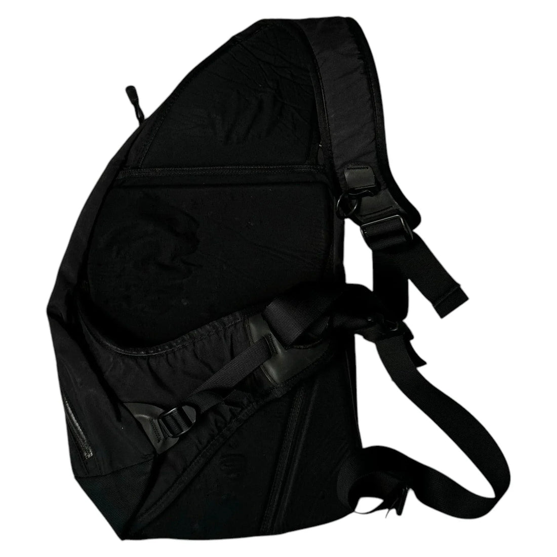 Arc’Teryx Sling Bag | The Streetwear Studio