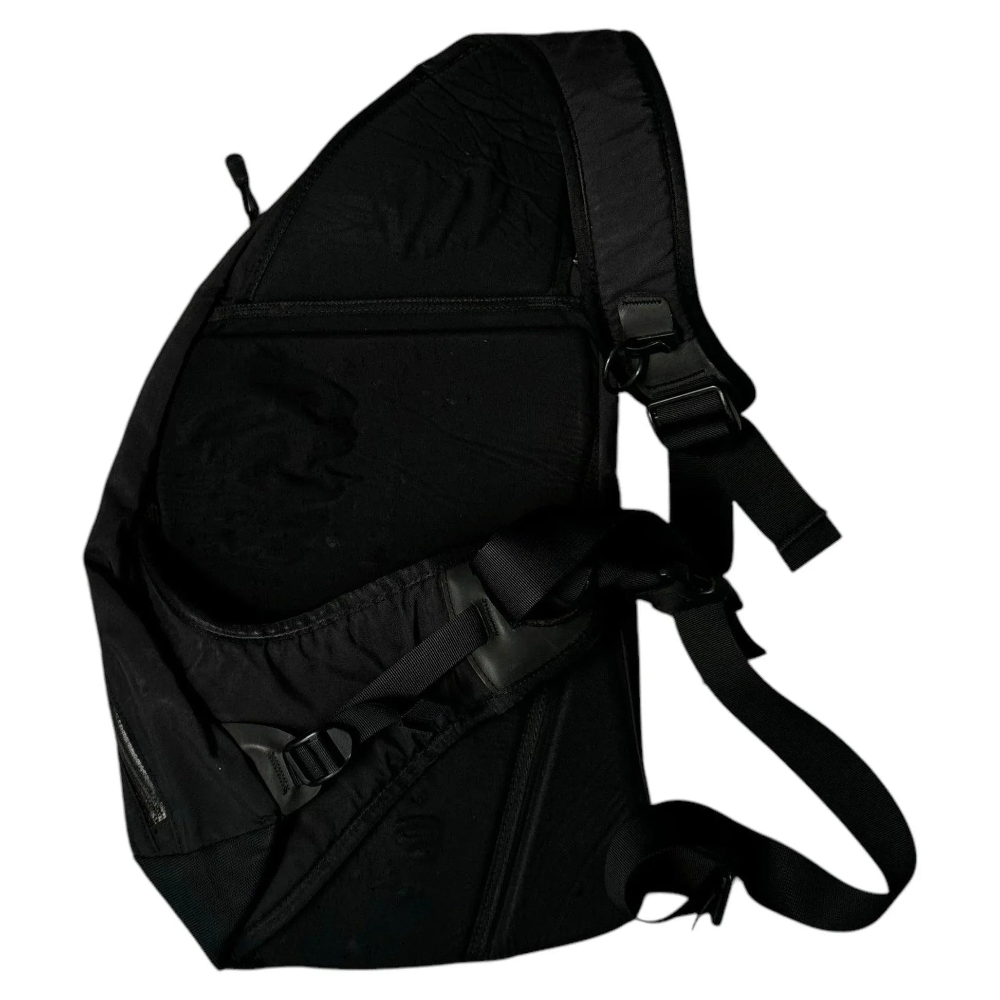 Arc’Teryx Sling Bag | The Streetwear Studio
