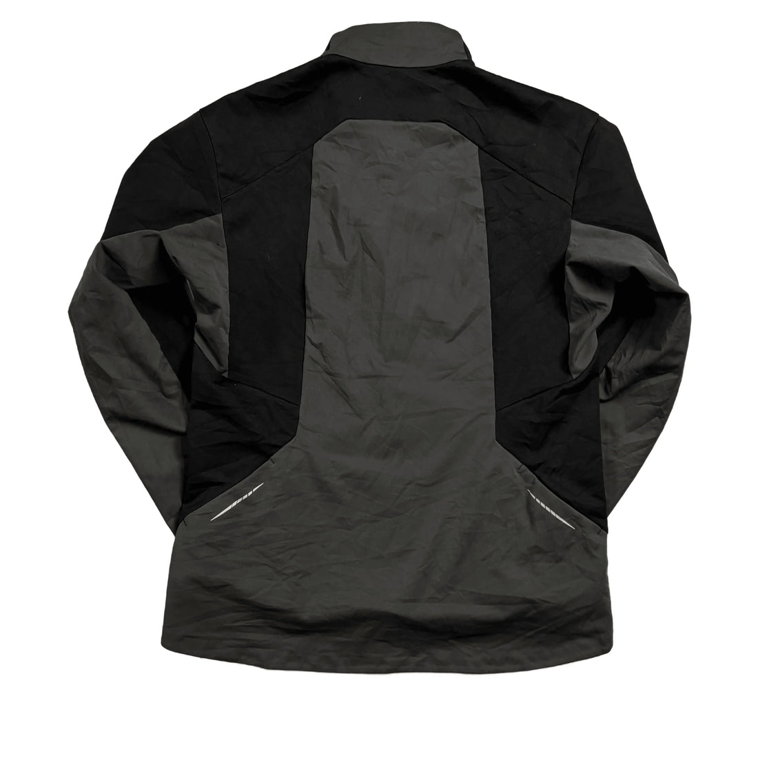 Black Arc’Teryx Jacket - L | The Streetwear Studio