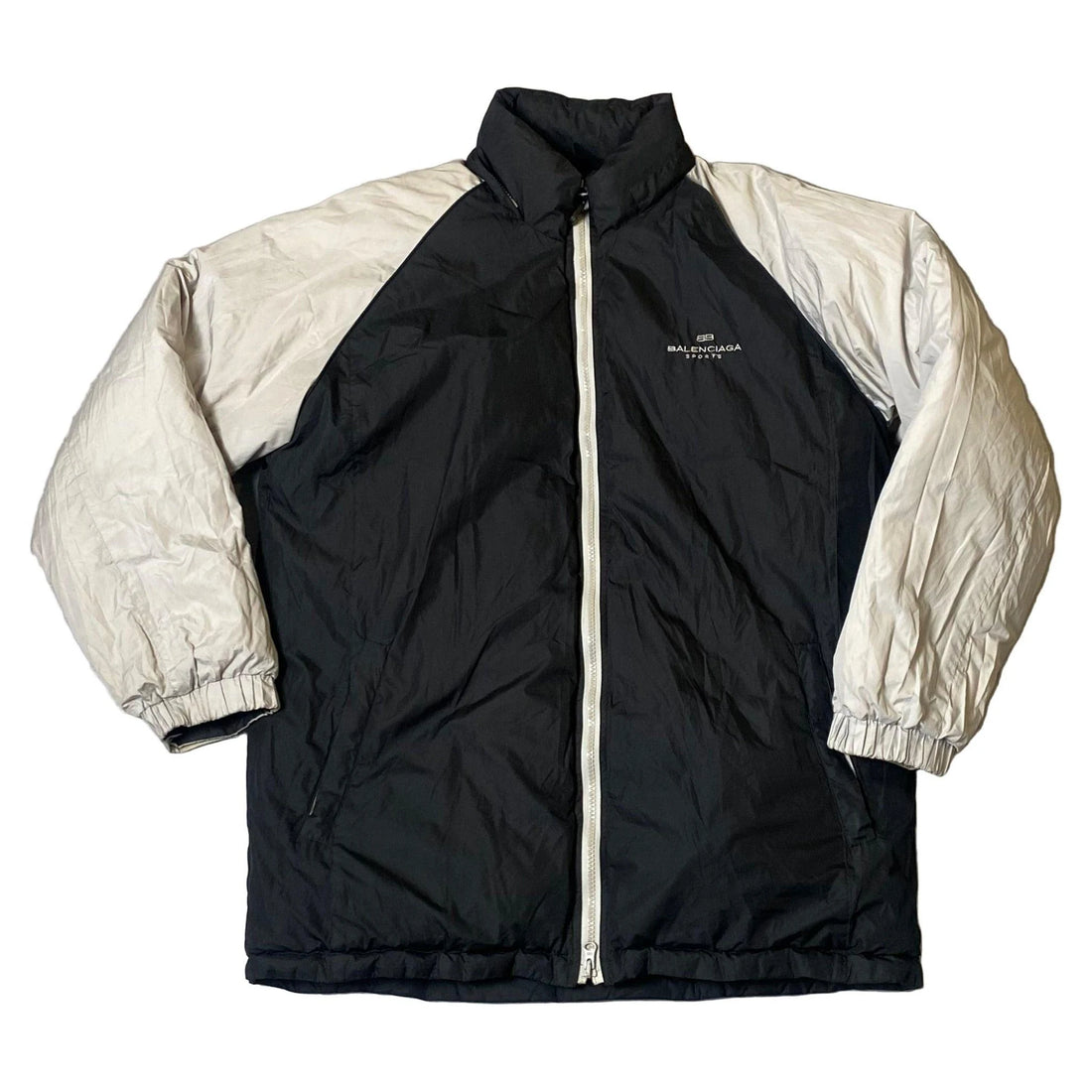 Black Balenciaga Reversible Puffer Coat - L | The Streetwear Studio