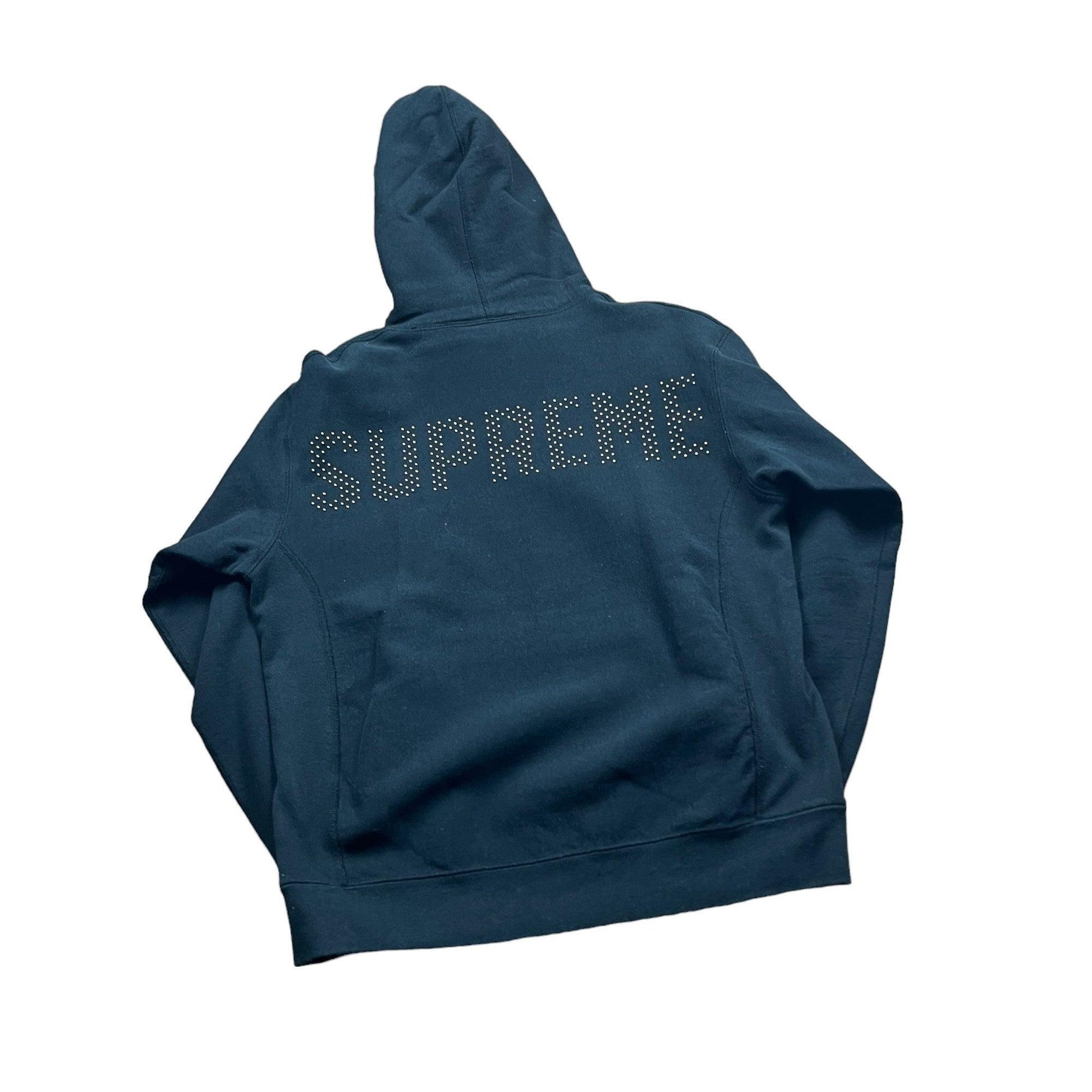 Black Supreme Hoodie - Medium - The Streetwear Studio