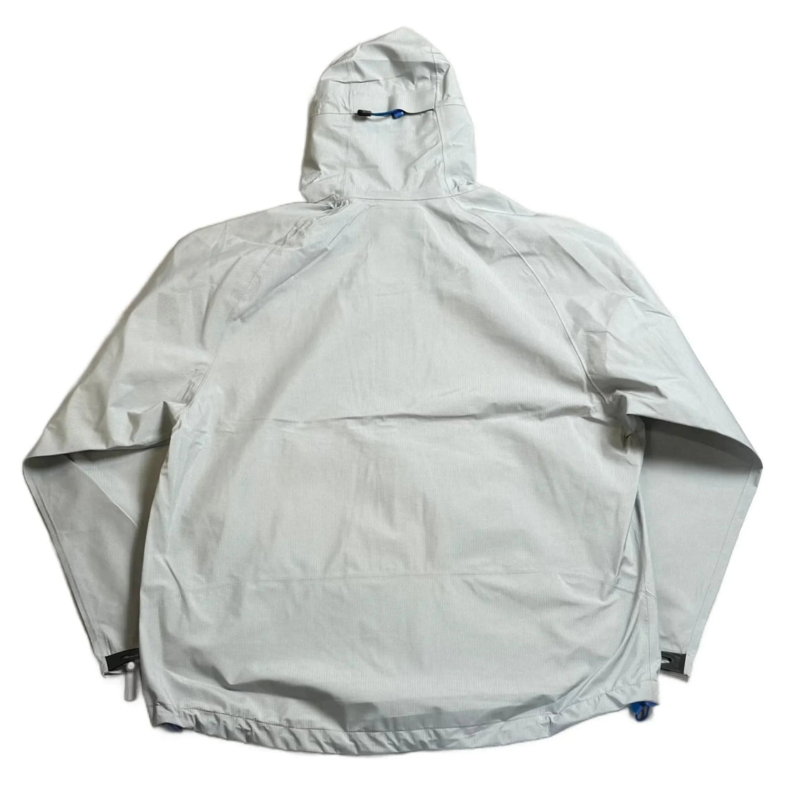 BNWT Grey Palace Gore-Tex Jacket - L | The Streetwear Studio