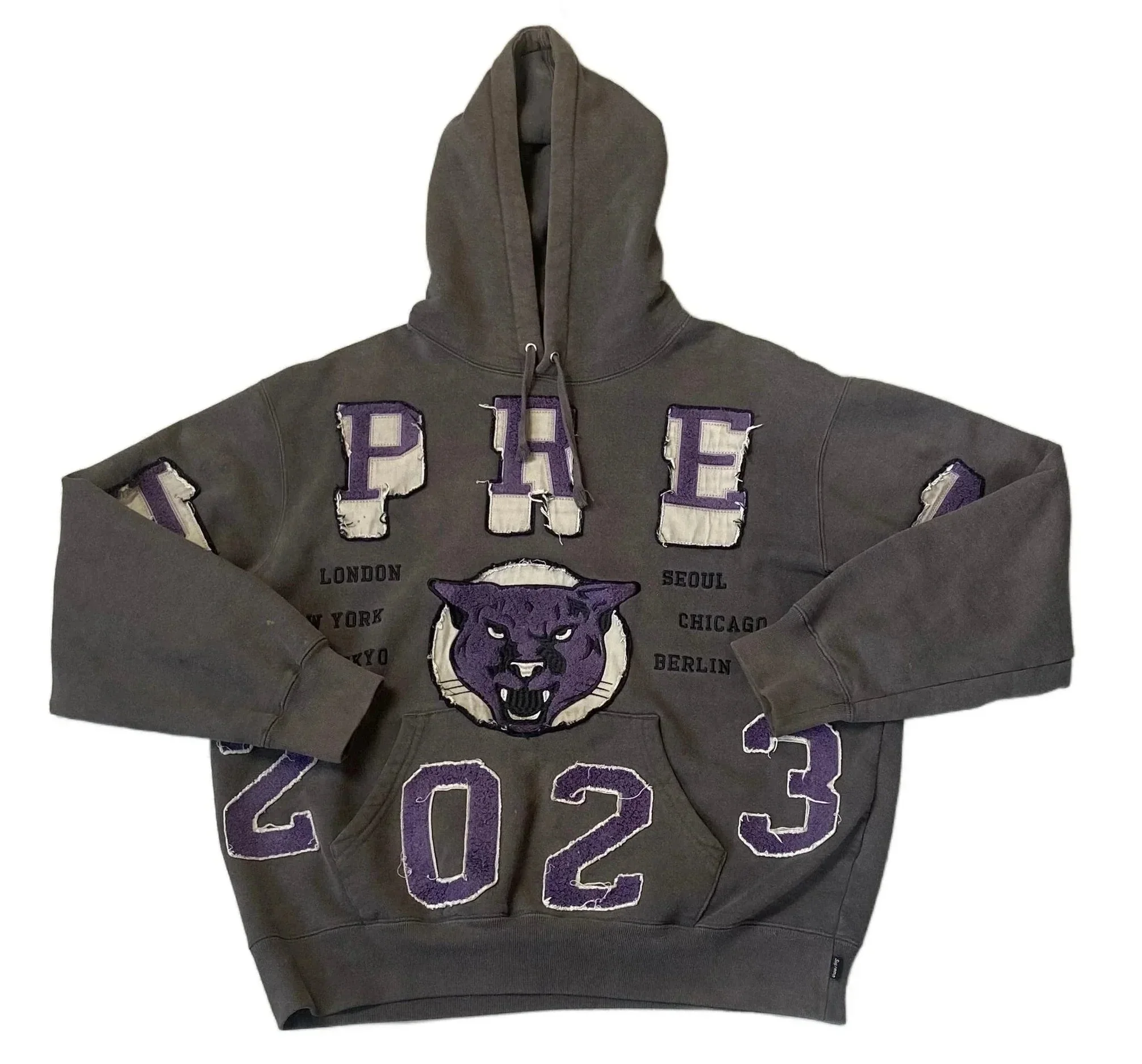 Grey Supreme Hoodie - S | The Streetwear Studio