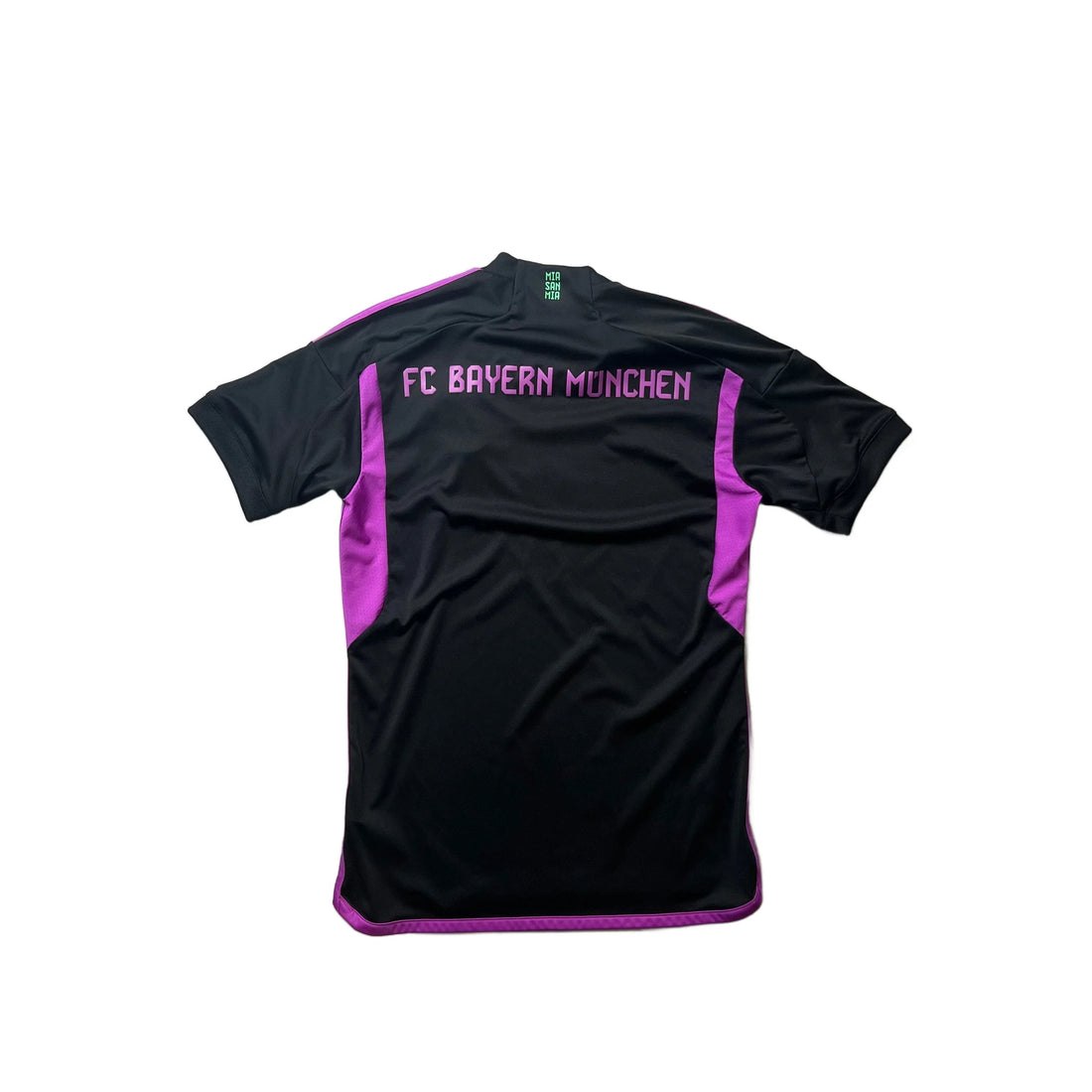 2023 - 24 Bayern Munich Away Shirt - S