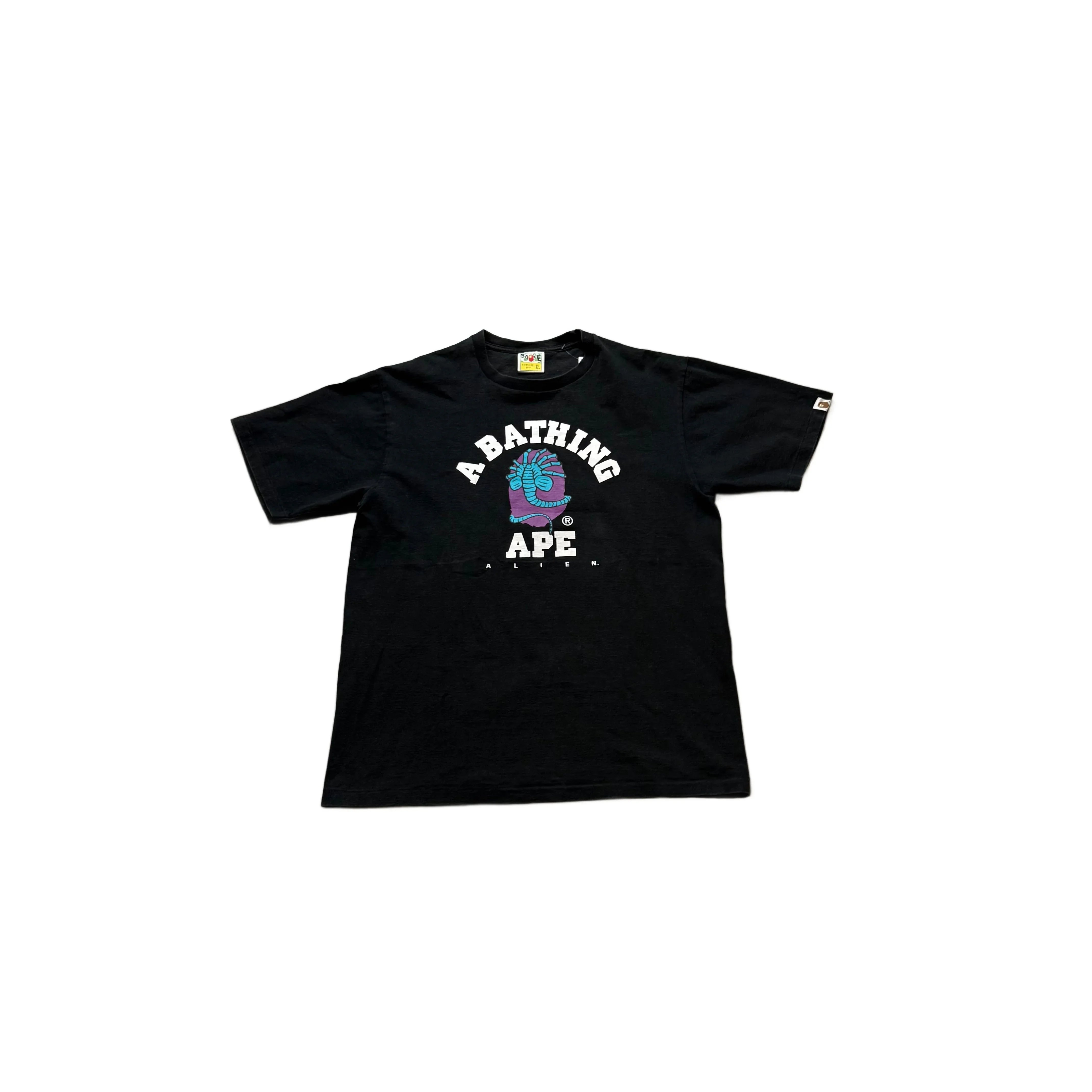 Black A Bathing Ape (BAPE) x Aliens Tee - XL