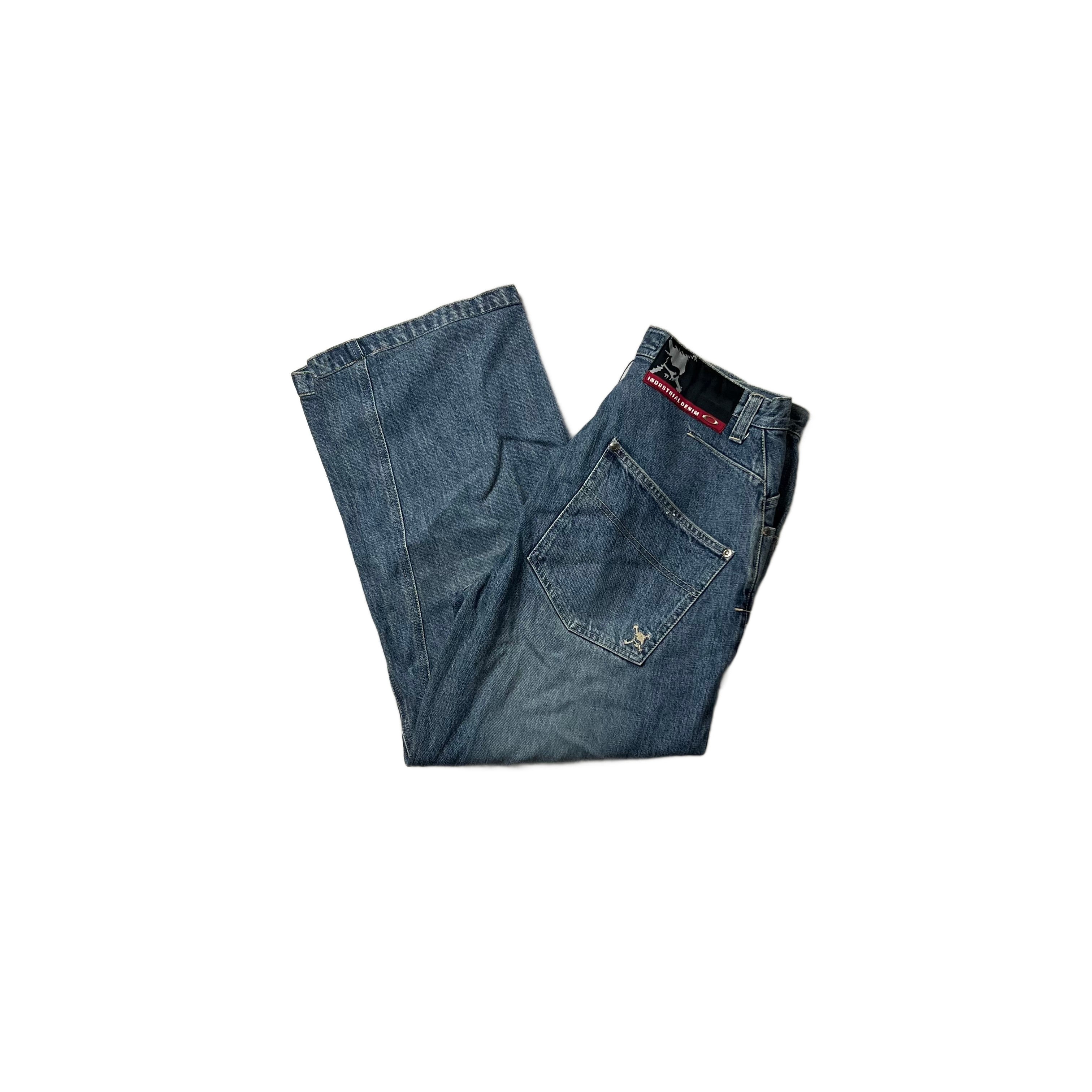 Oakley Jeans - 32