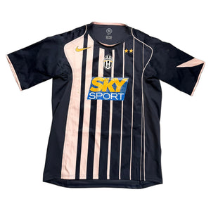 2005-06 Juventus Away Shirt - L
