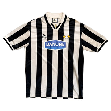 1996-97 Juventus Home Shirt - L