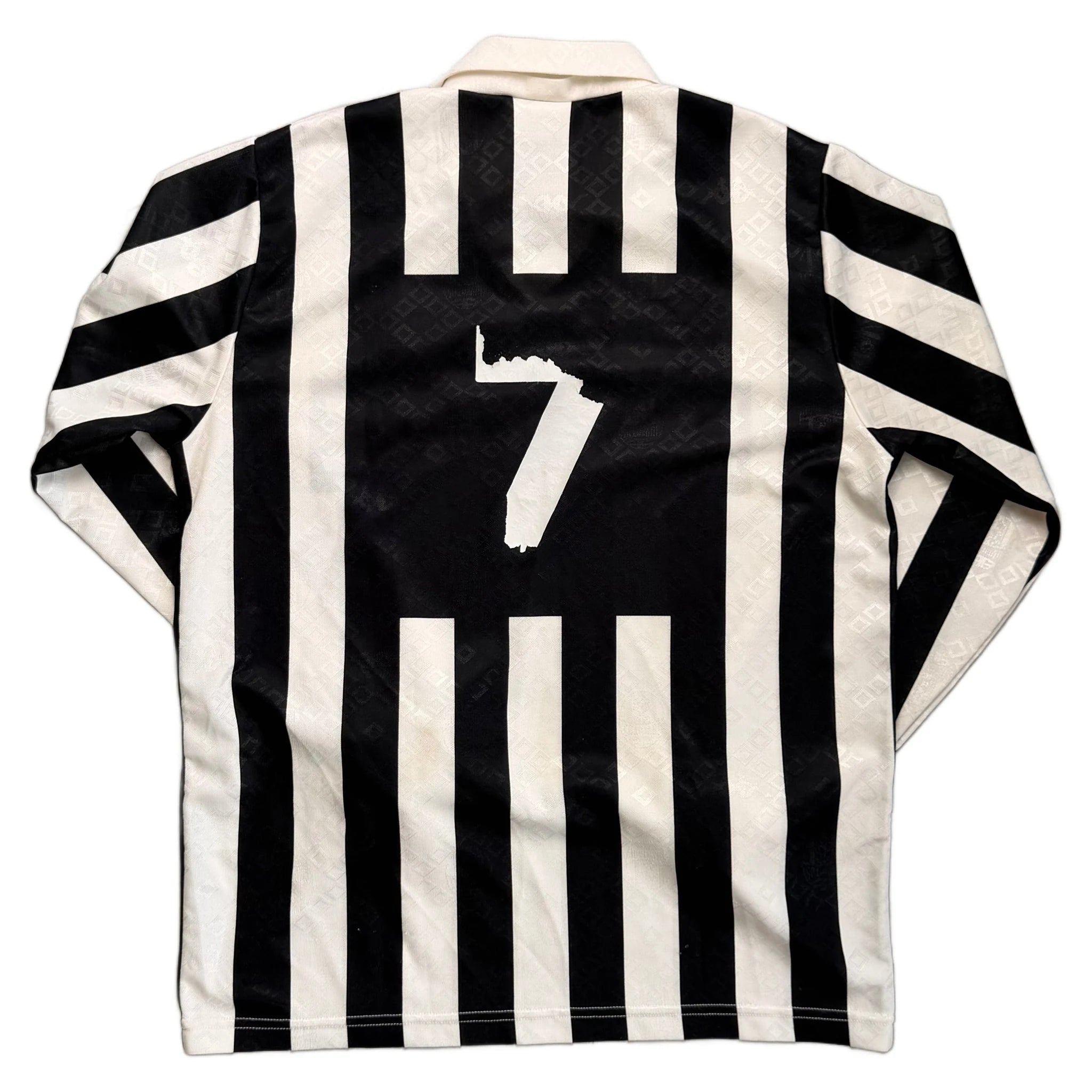 1992-94 Juventus Home Shirt - L