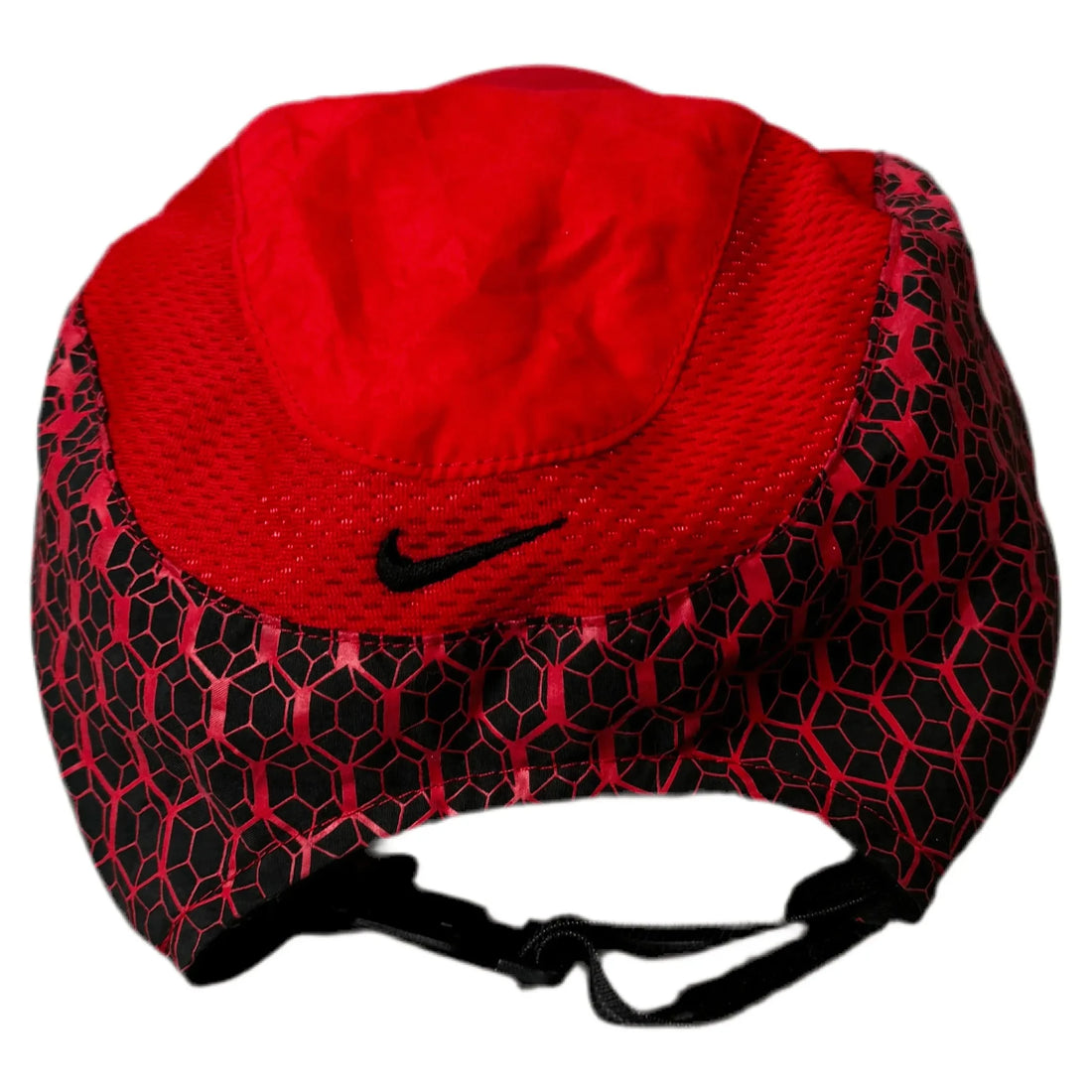 Red Nike TN Cap | The Streetwear Studio