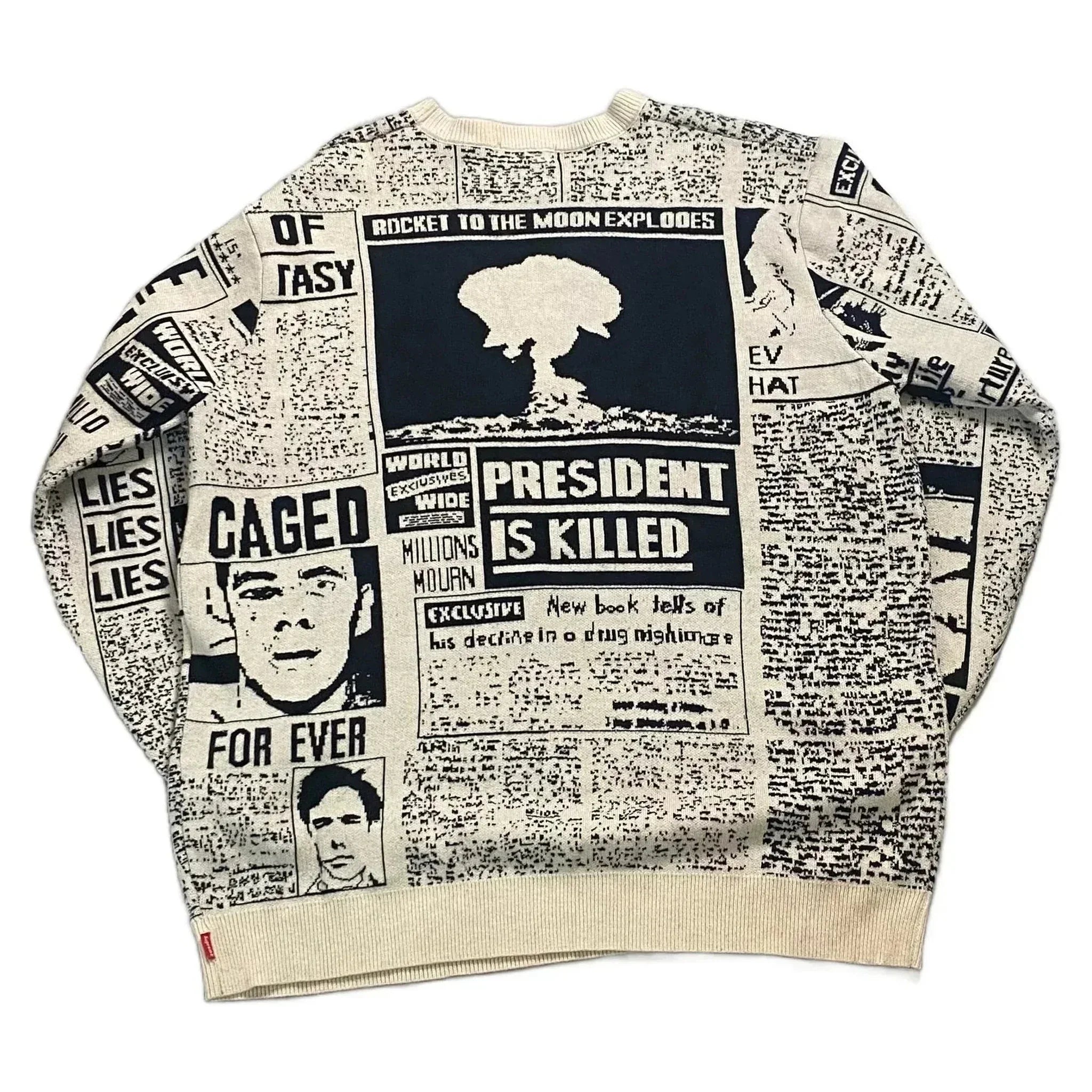 Supreme Sweatshirt - L | The Streetwear Studio