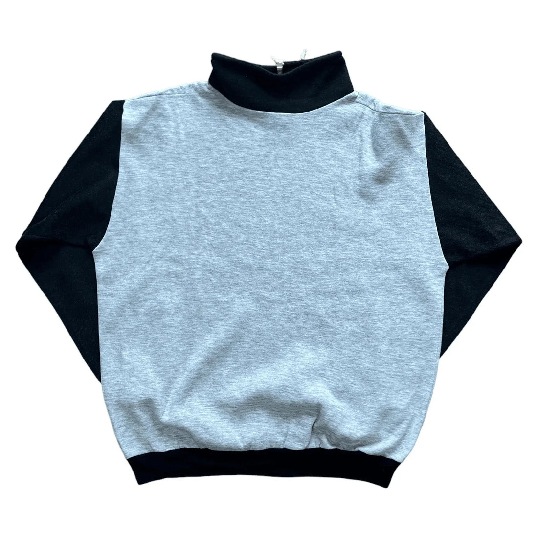 Vintage 90s Grey + Black Juventus Sweatshirt - L | The Streetwear Studio